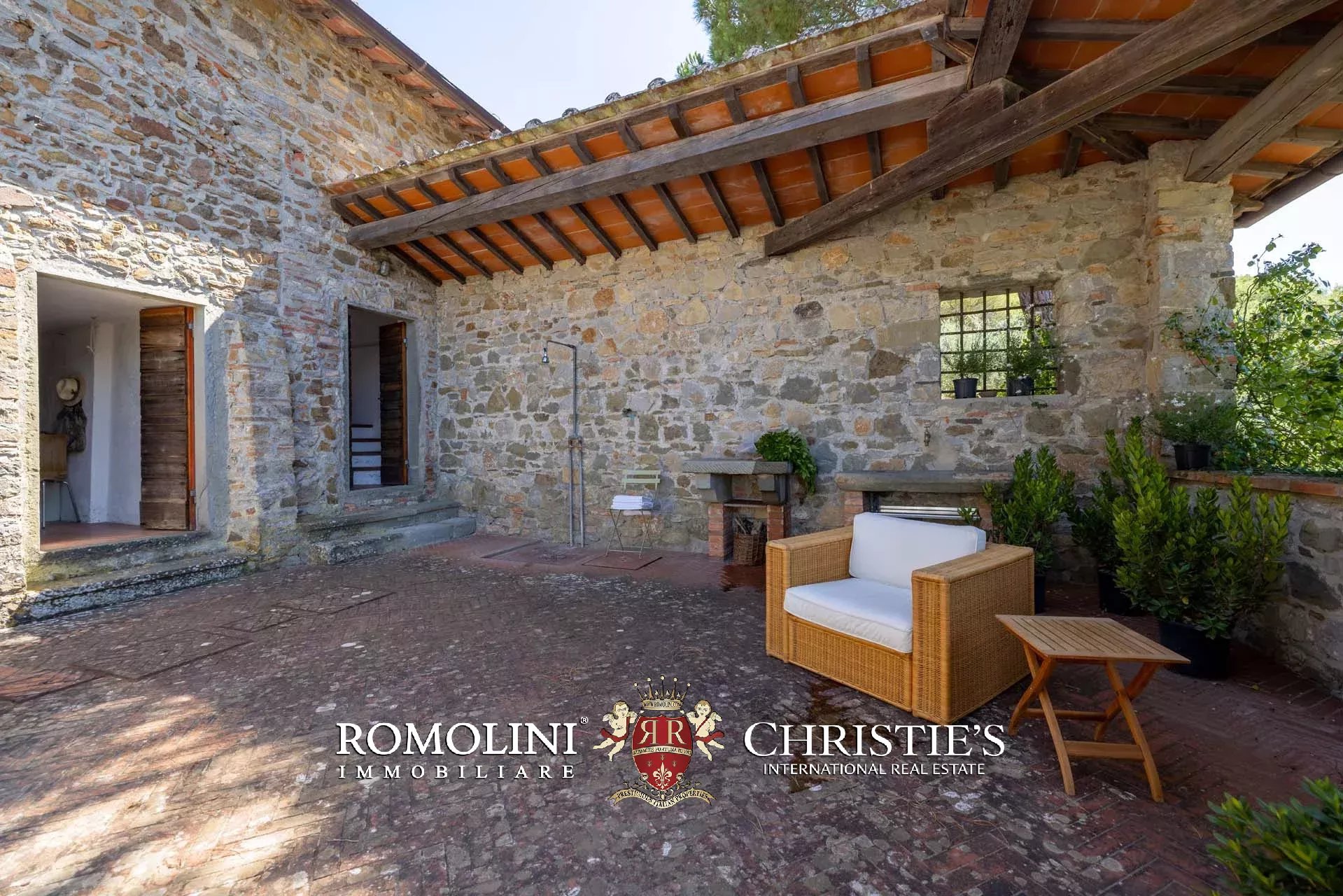 5 Bedroom Villa/Townhouse's Image 22