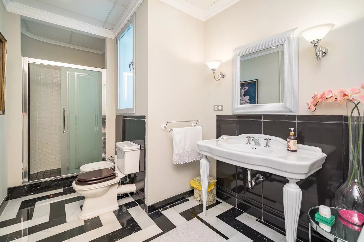 Daire Madrid - picture 16