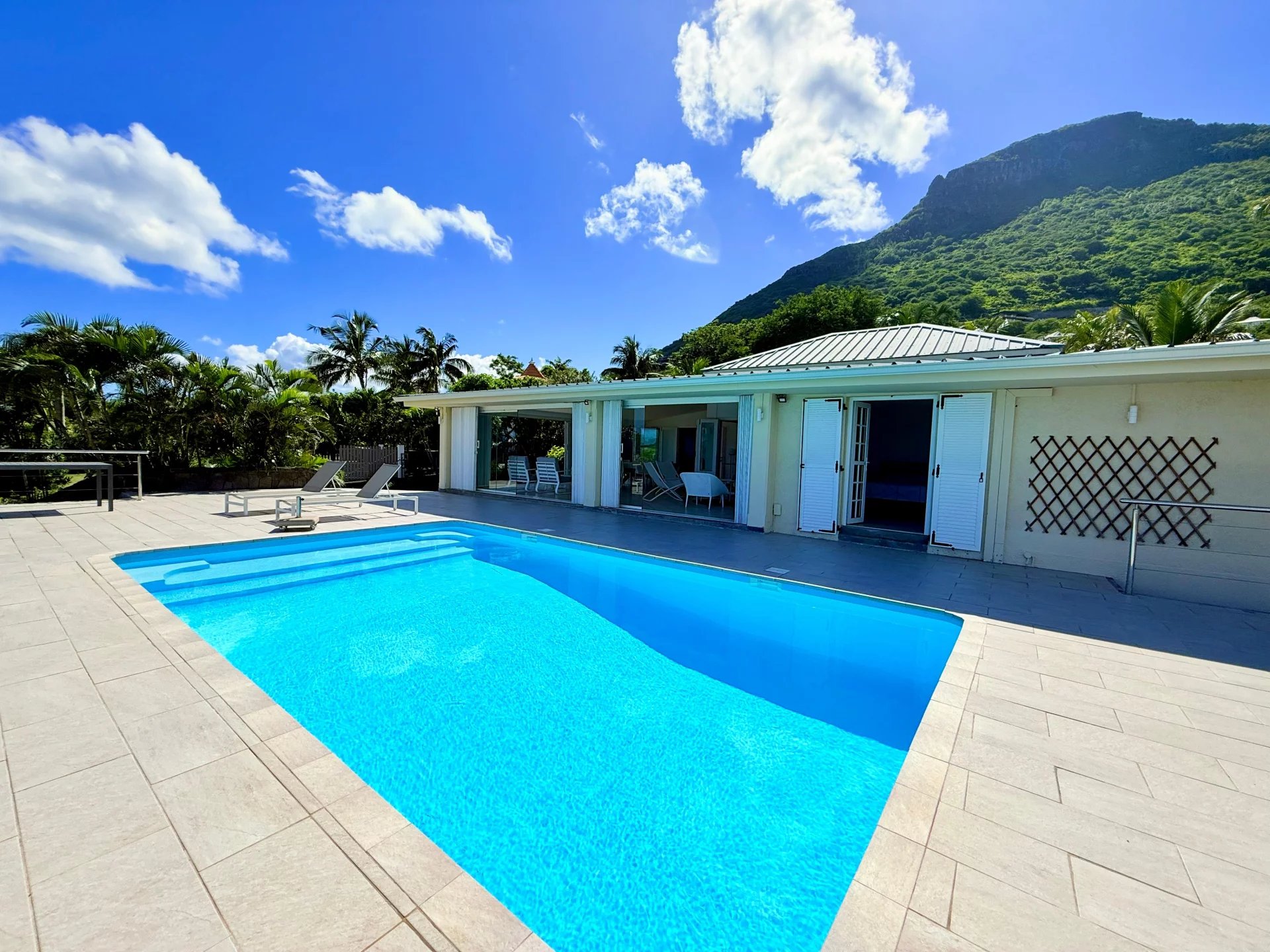 BLACK RIVER - Villa sea view - 4 bedrooms