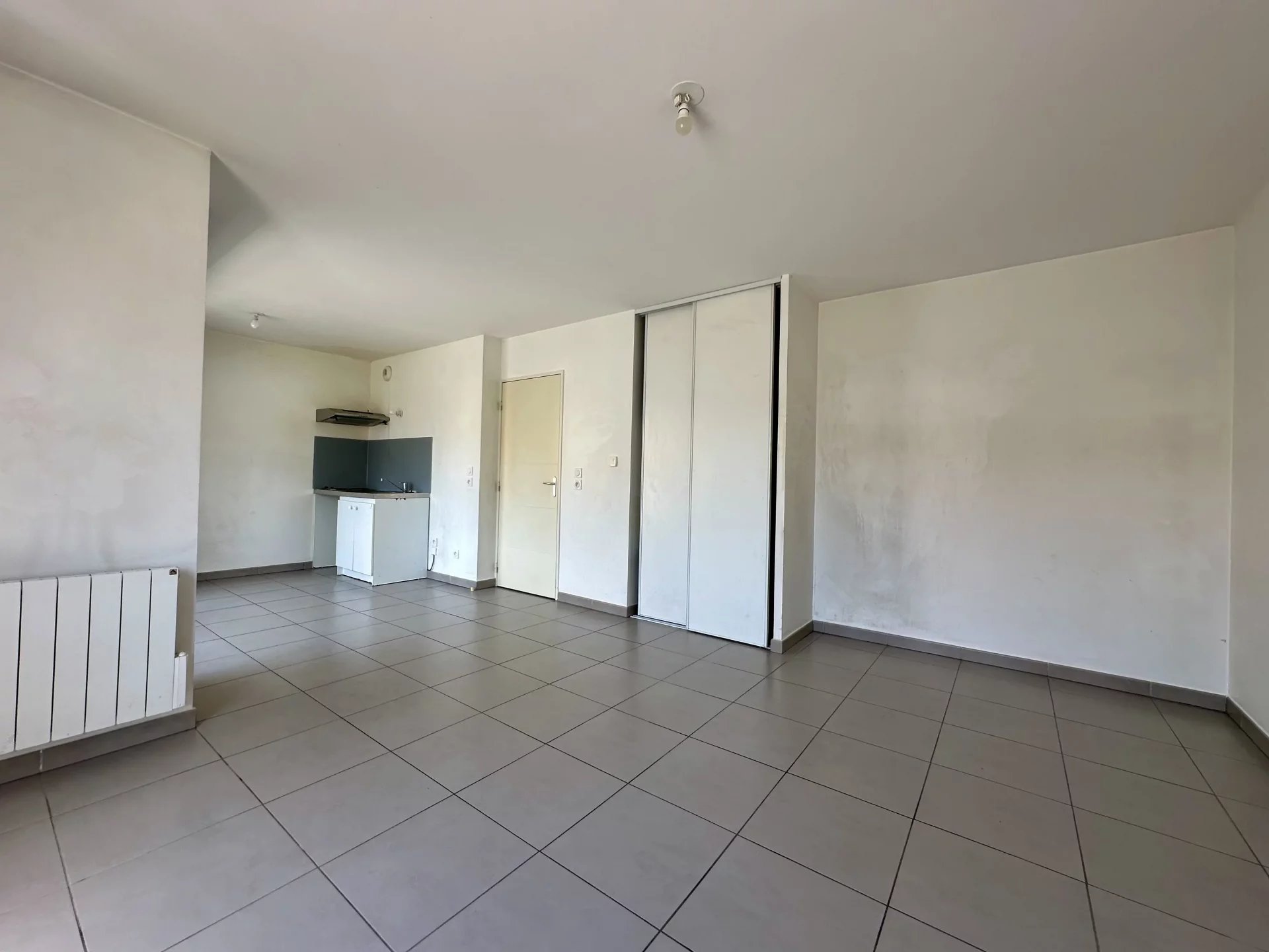 87067507 Vente Lyon 9ème