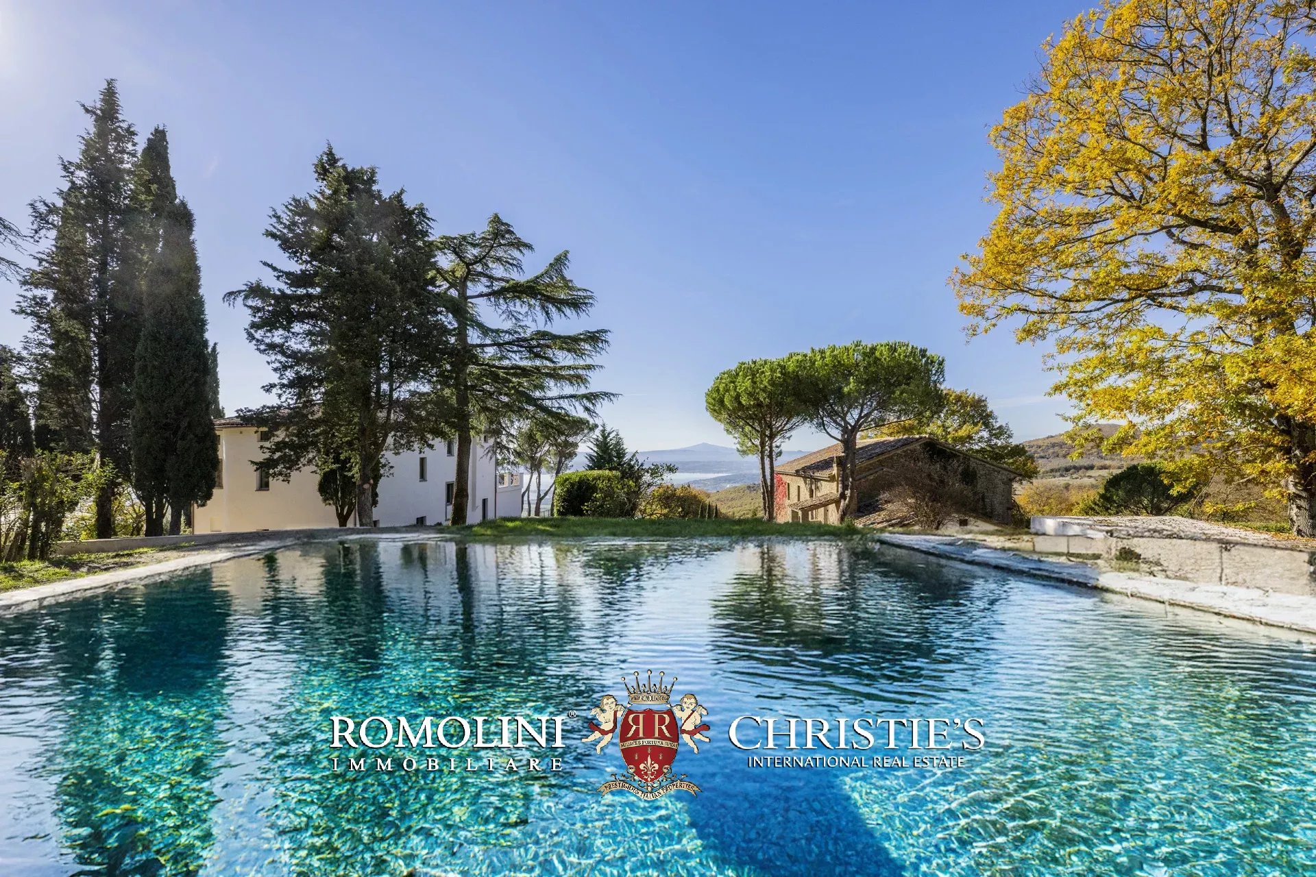 7 Bedroom Villa/Townhouse's Image 27