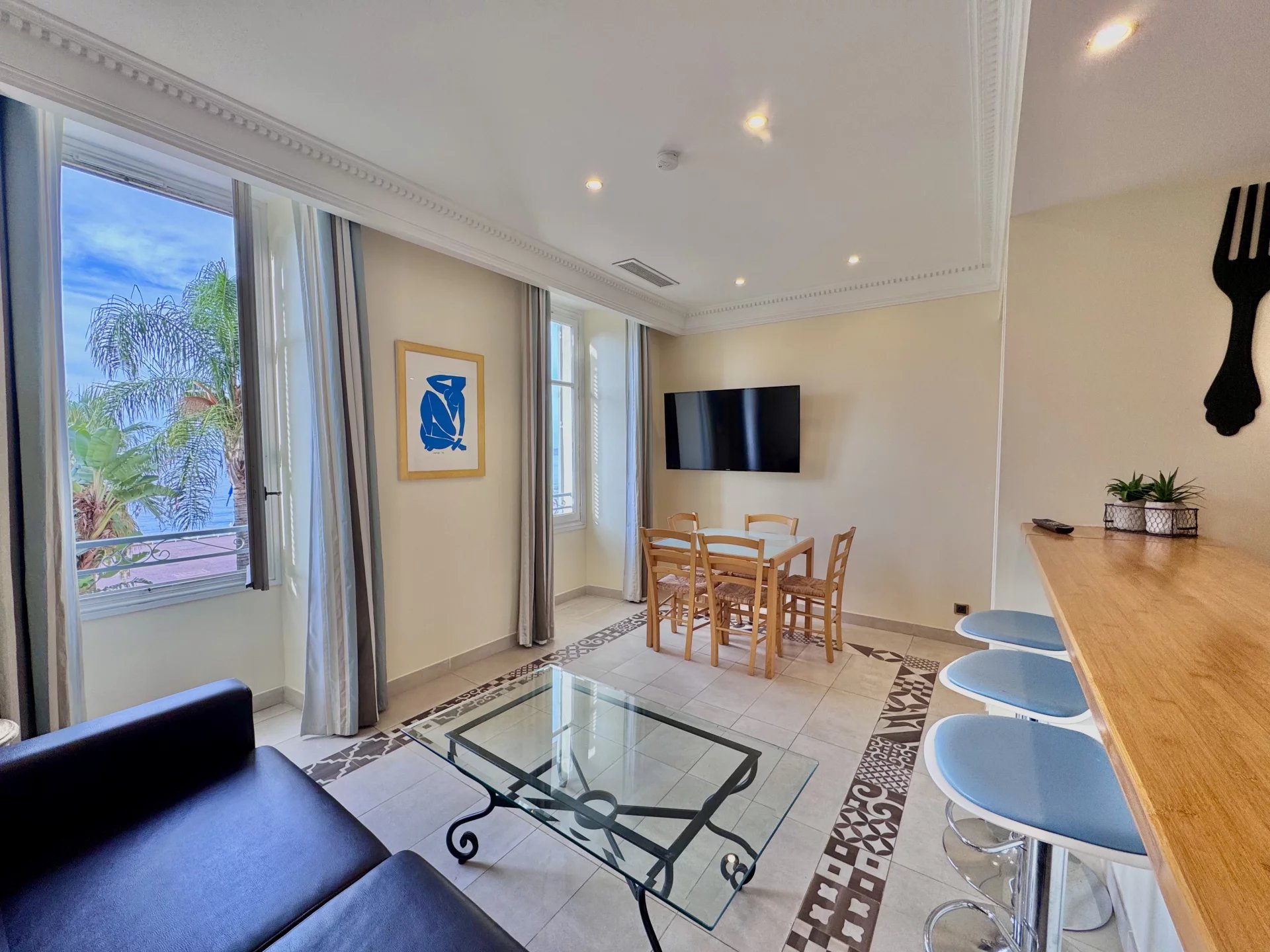 NICE - QUAI DES ÉTATS UNIS - Appartement deux pièces vue mer — photo 4