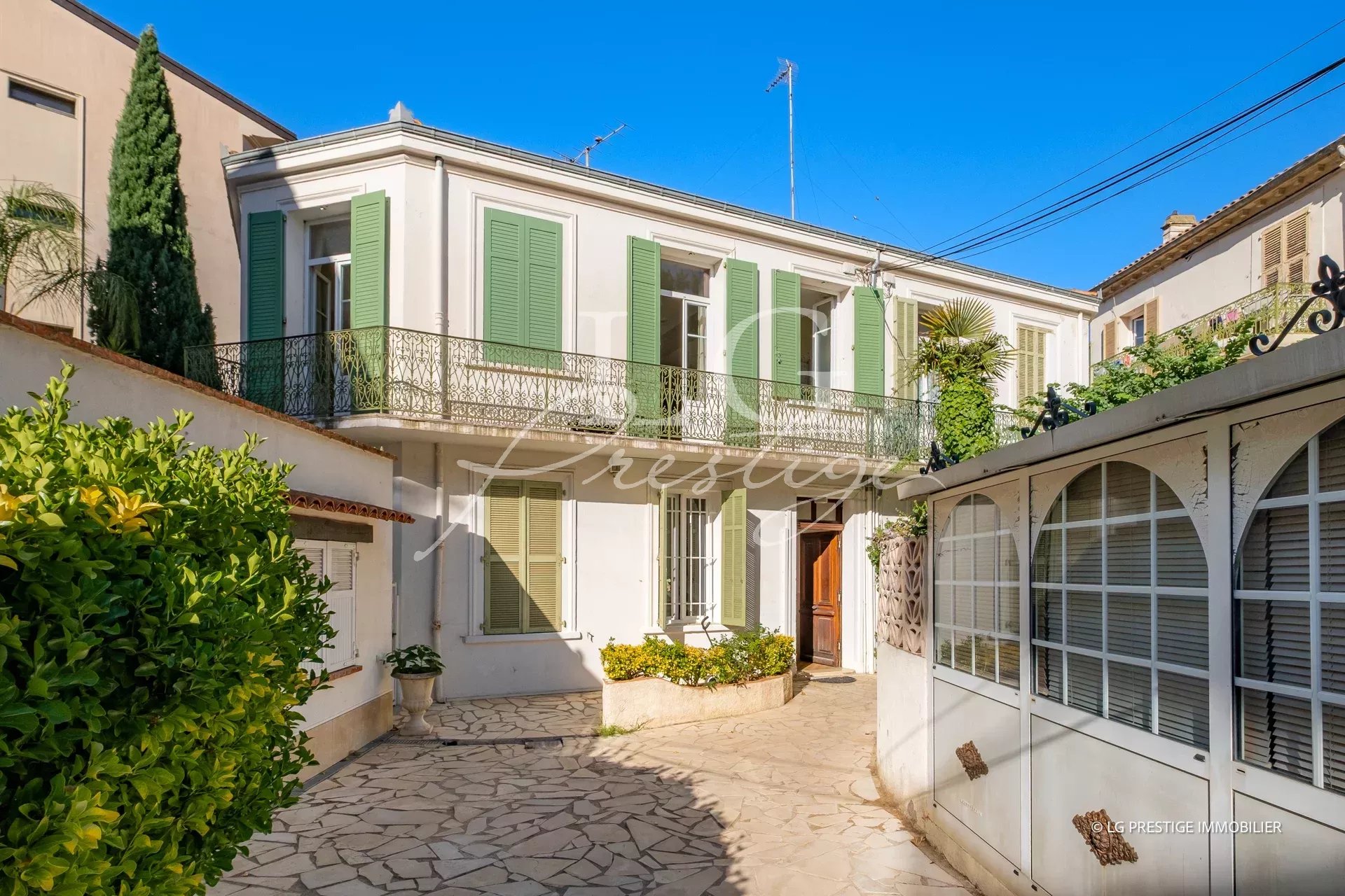 Agence immobilière de L & G PRESTIGE IMMOBILIER