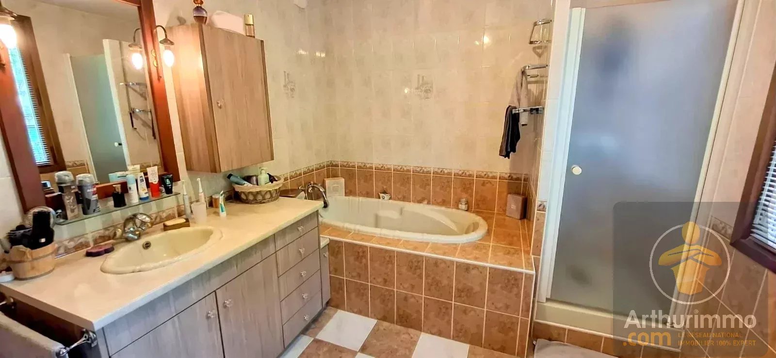Maison familiale avec spa, jardin et dépendances à Avaray — photo 8