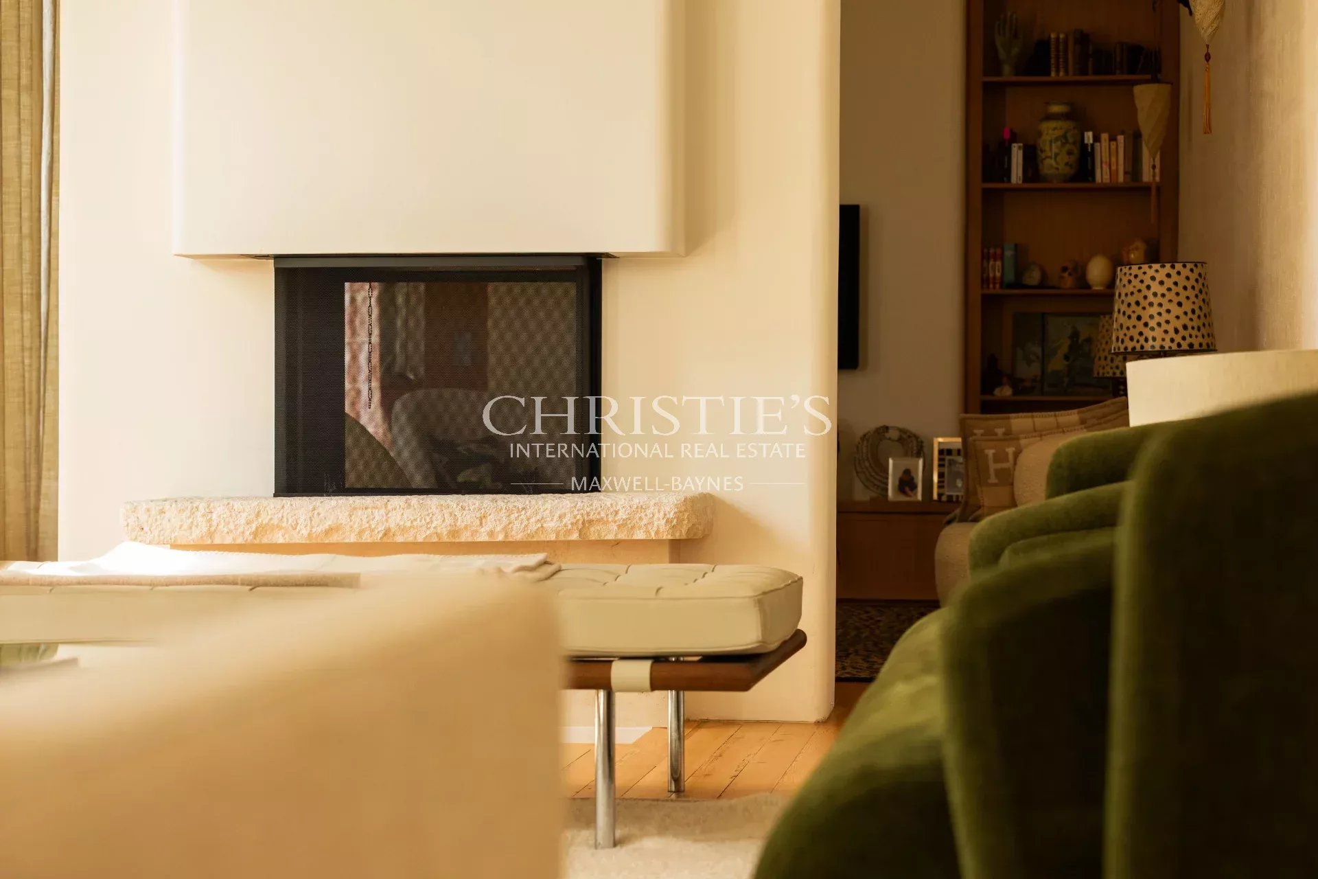 5 Bedroom Villa/Townhouse's Image 28