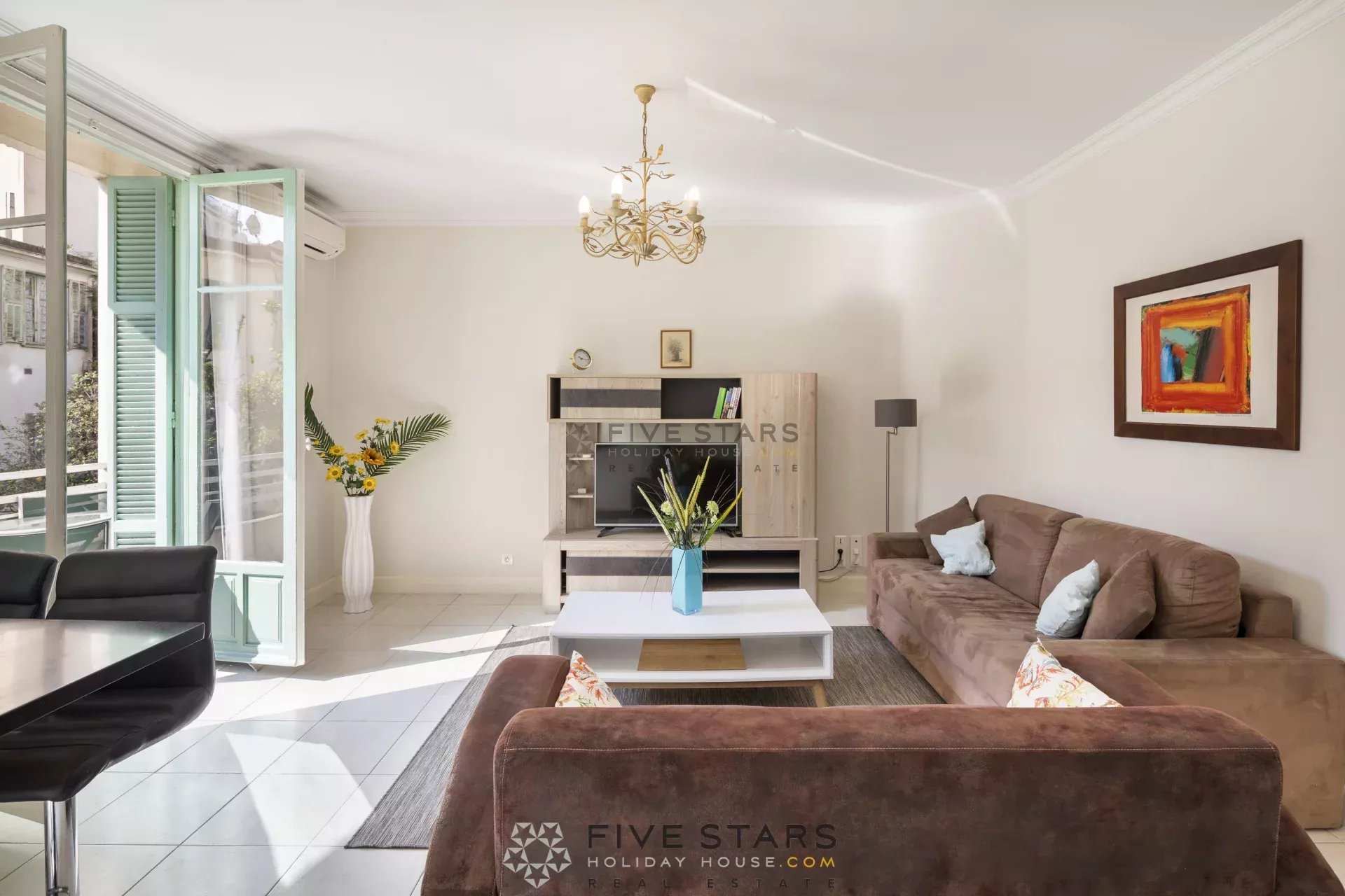Agence immobilière de 