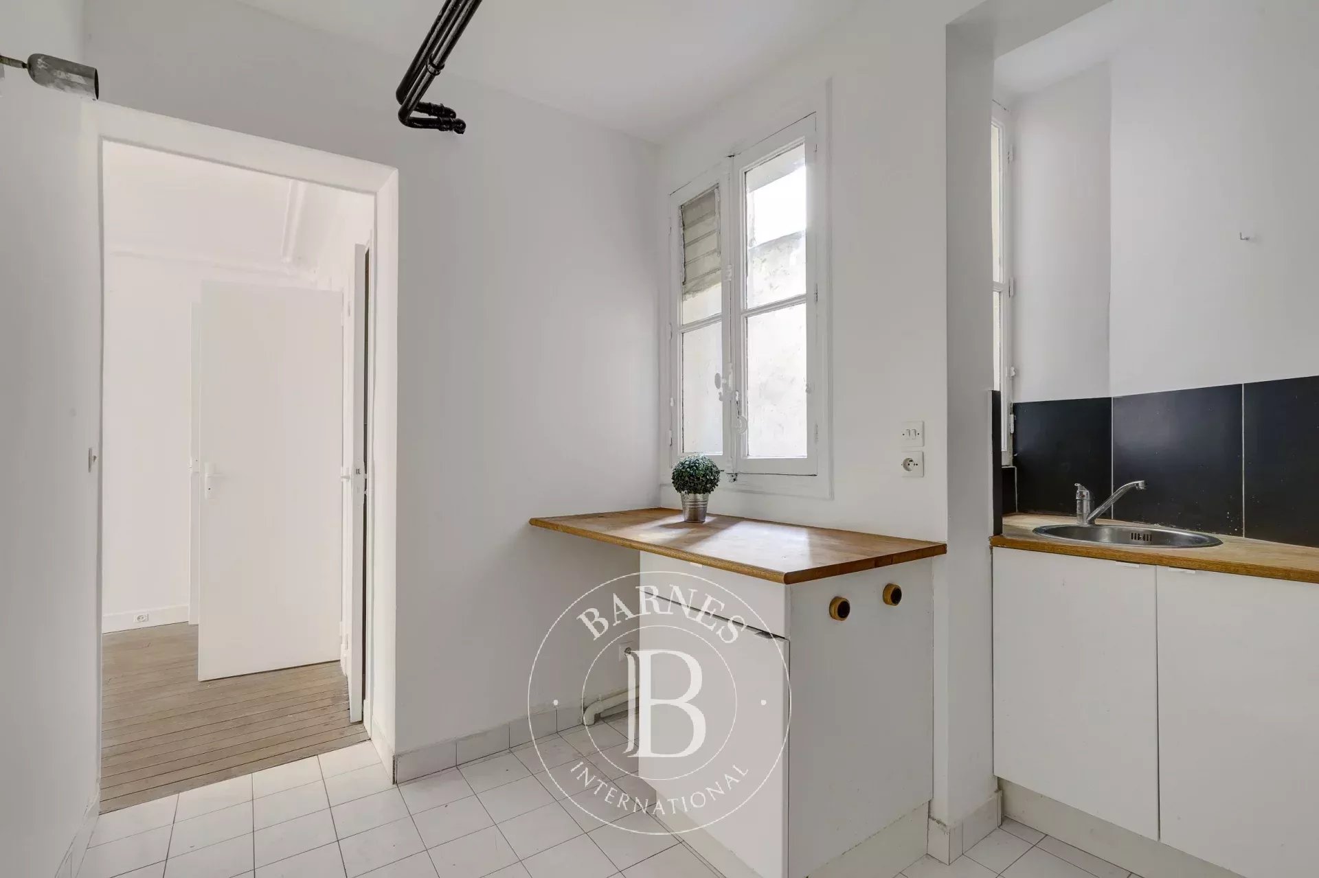 Appartement Paris 75001  -  ref 87042312 (picture 3)