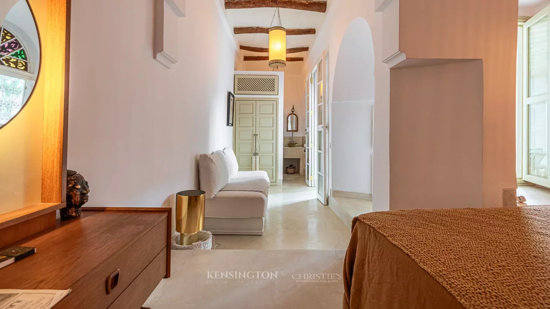 4 Bedroom Villa/Townhouse's Image 17