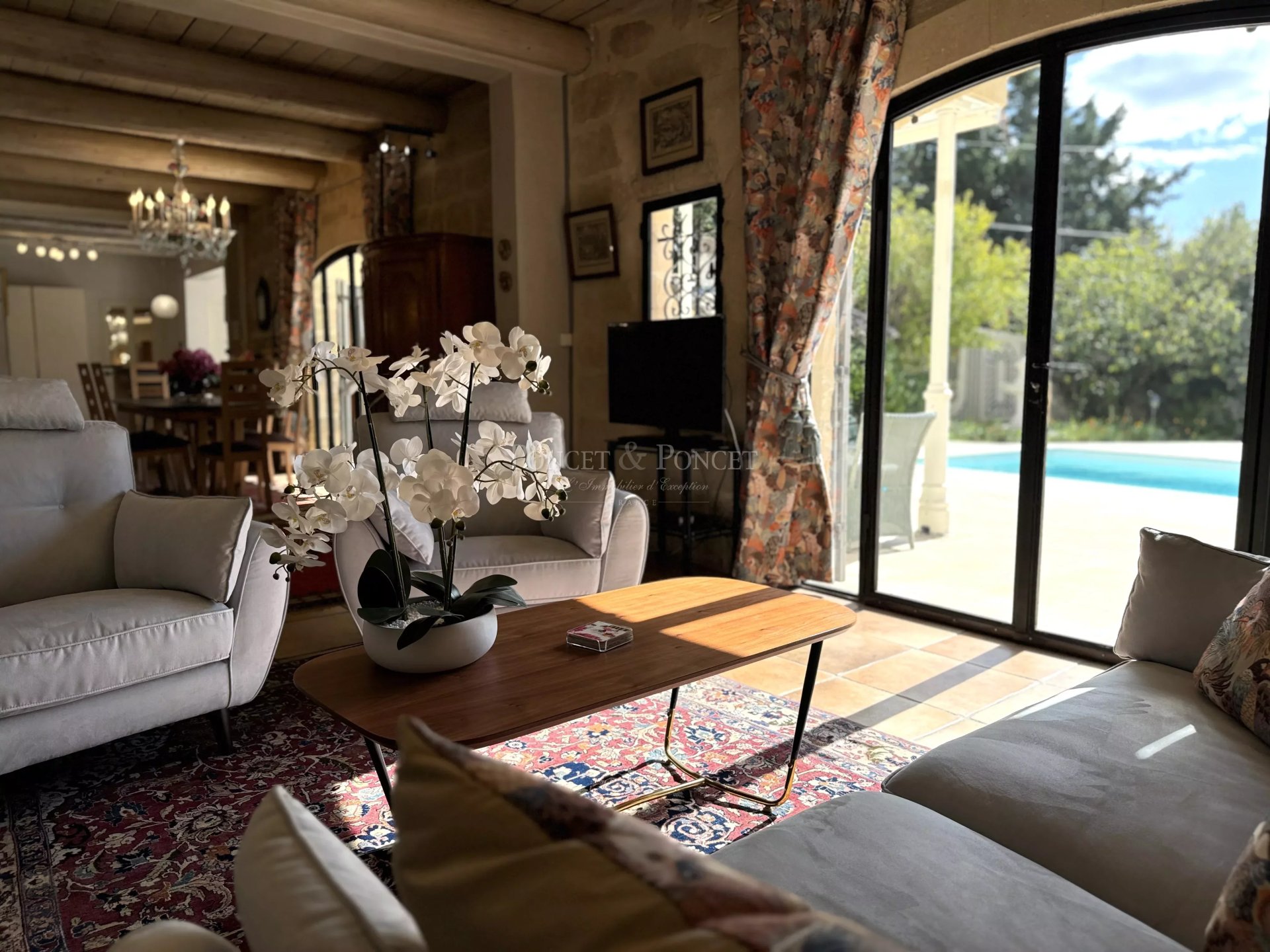 4 Bedroom Villa/Townhouse's Image 3