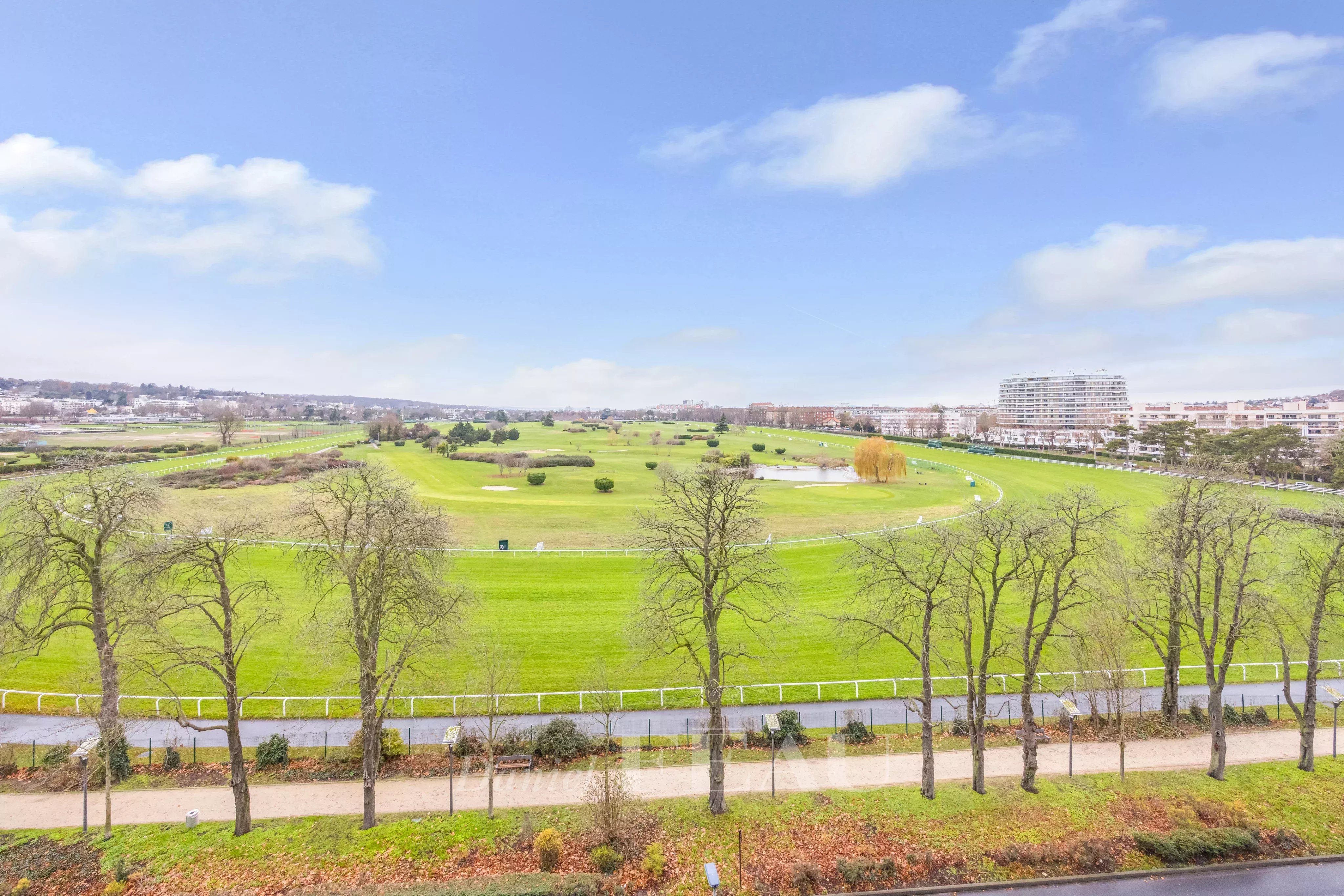 Sale Apartment Saint-Cloud