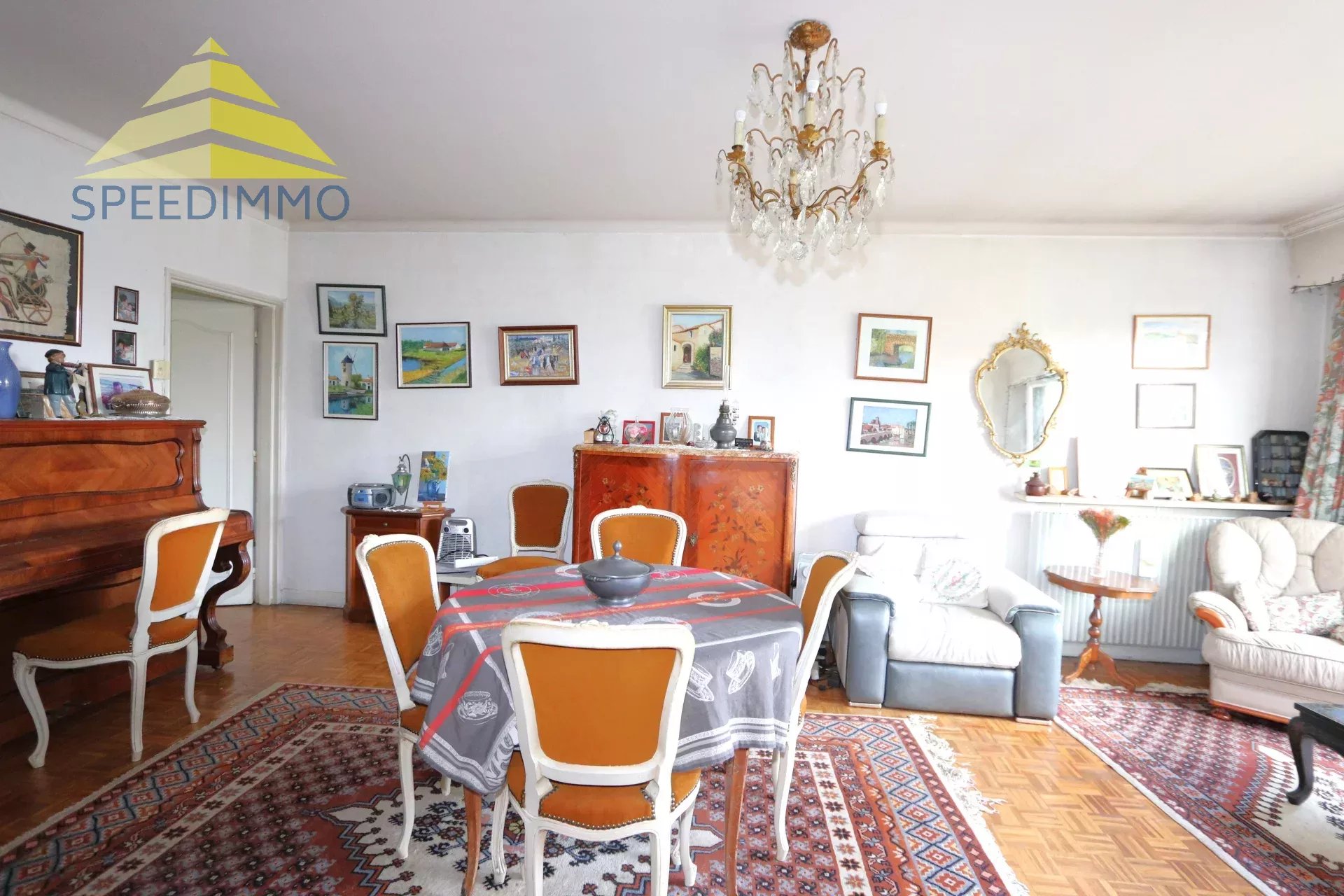 Maison familiale à Mandres les roses