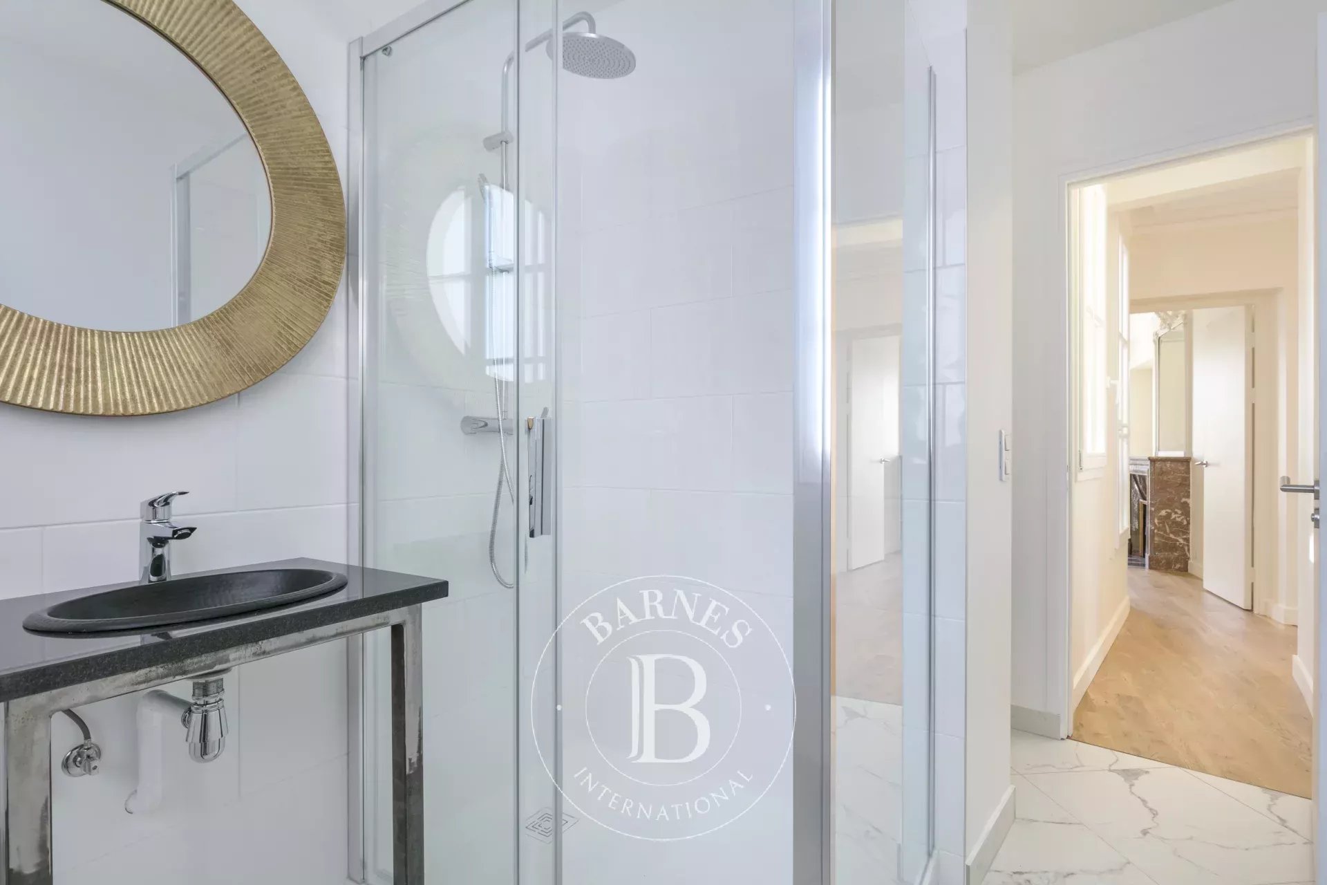 Daire Paris 10ème - picture 13