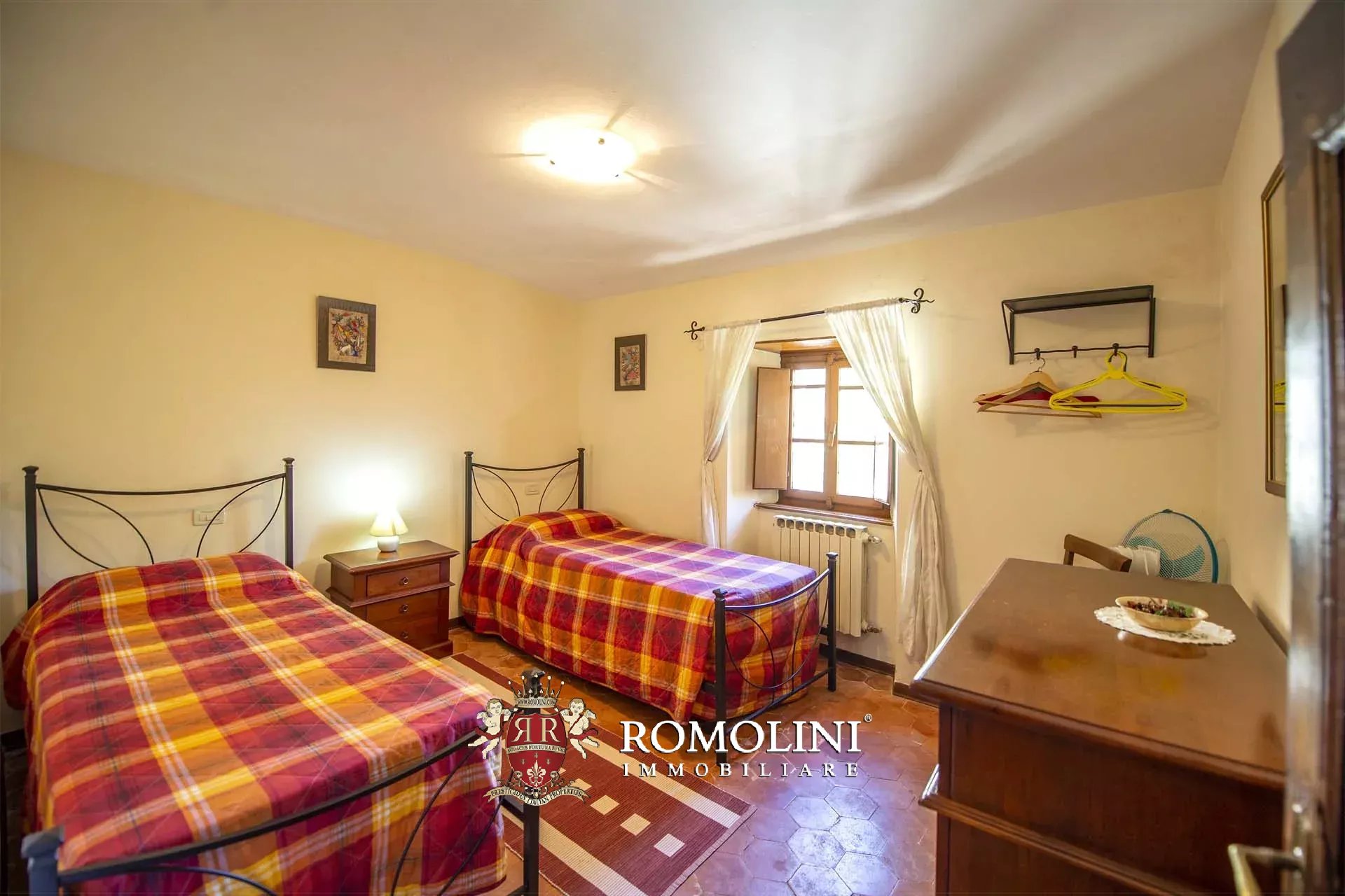 10 Bedroom Villa/Townhouse's Image 75
