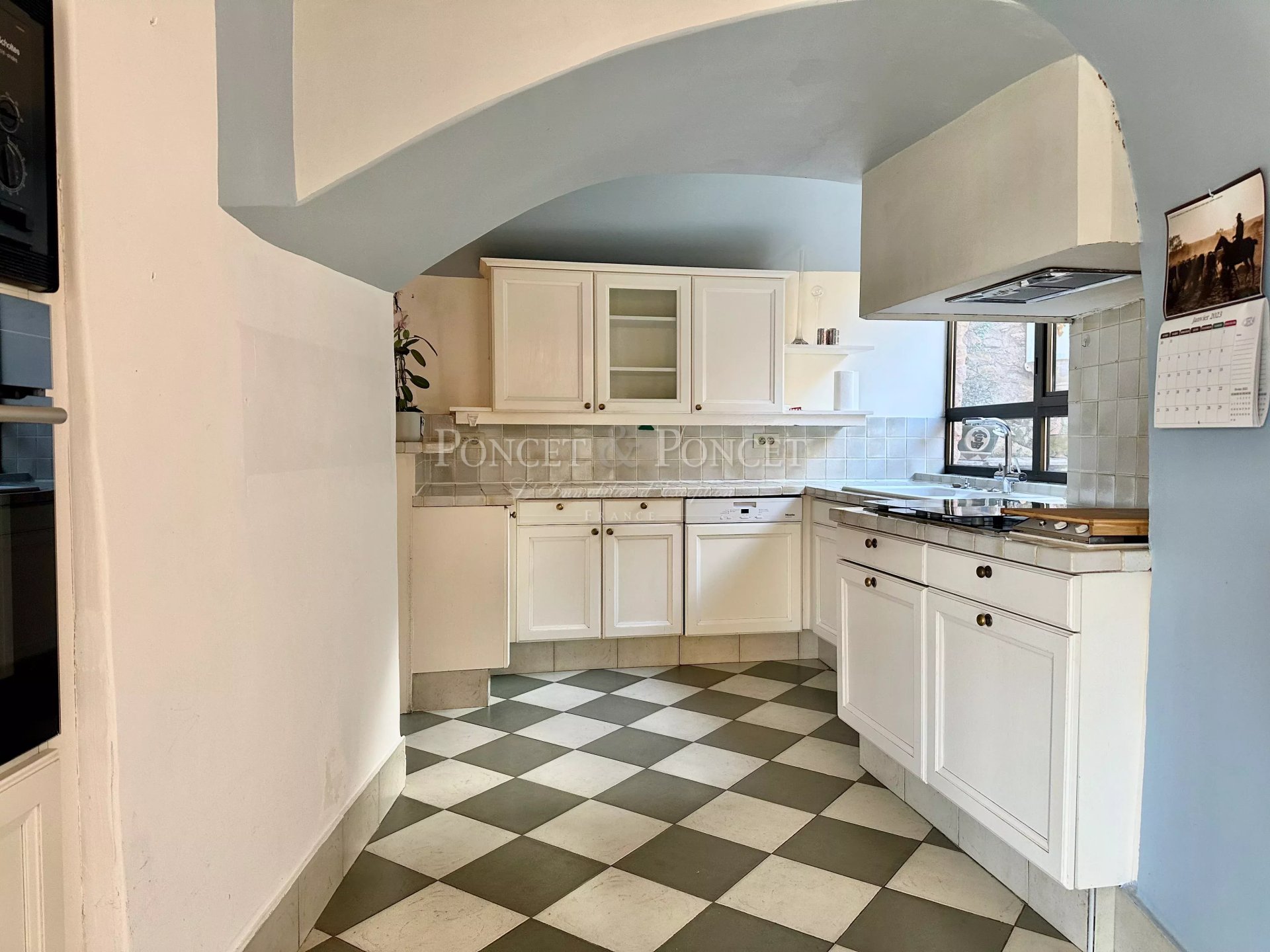 3 Bedroom Villa/Townhouse's Image 15