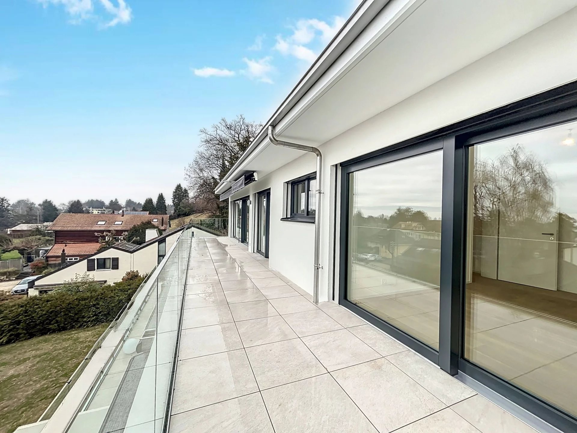 Attique avec magnifique vue sur le lac !