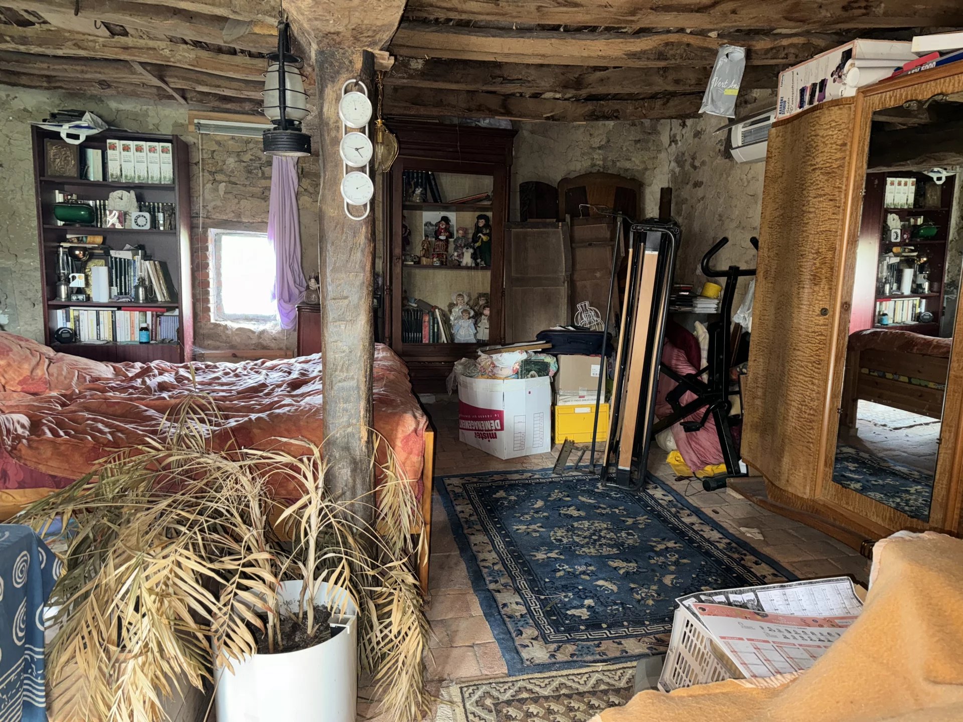 Farmhouse to renovate - Between Guéret and Jarnages
