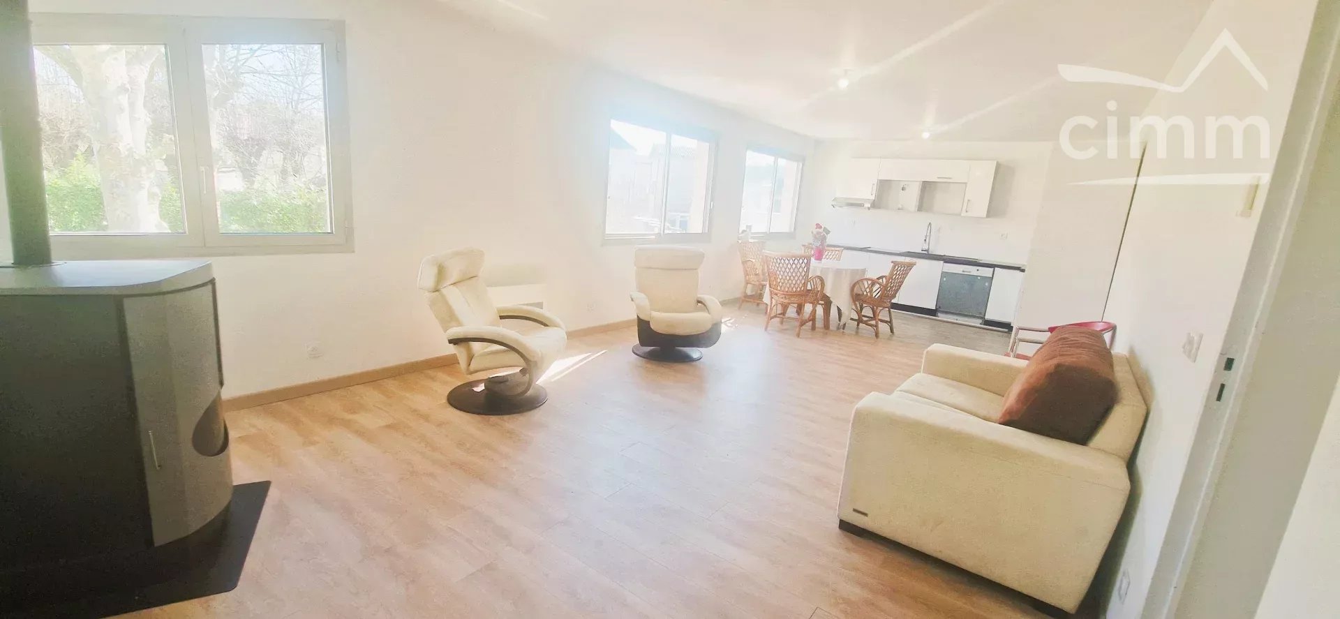 Agence immobilière de 