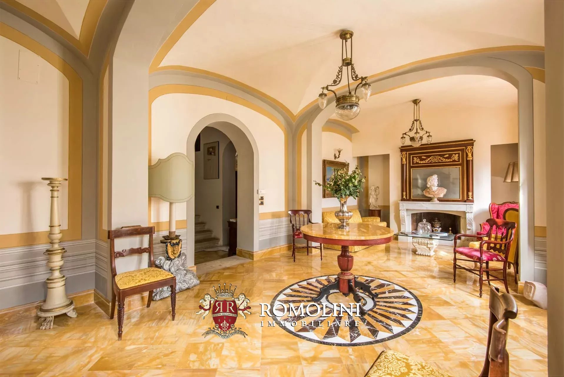 12 Bedroom Villa/Townhouse's Image 14