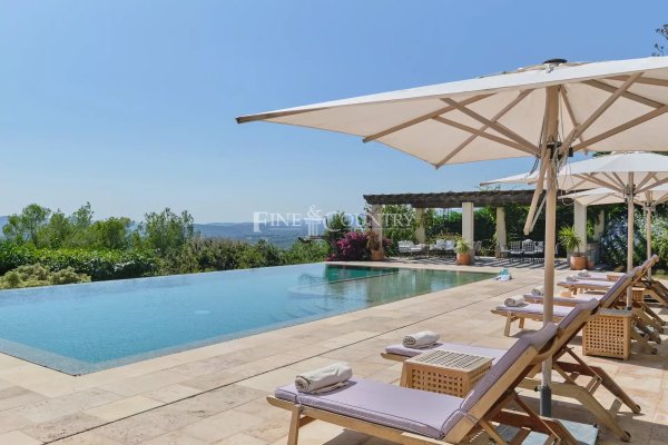 Luxury Villa for Sale in Mougins | Prestigious Family Estate — photo 2