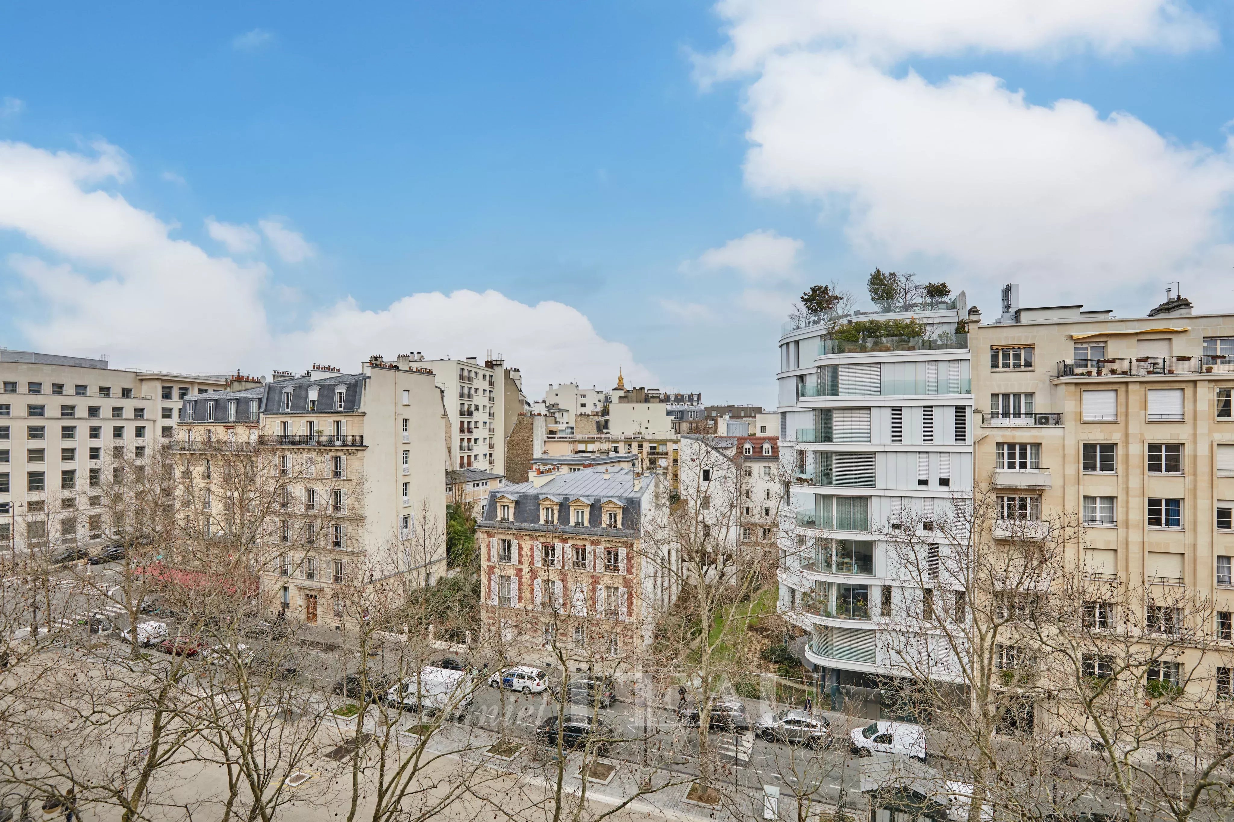 Sale Apartment Paris 7th