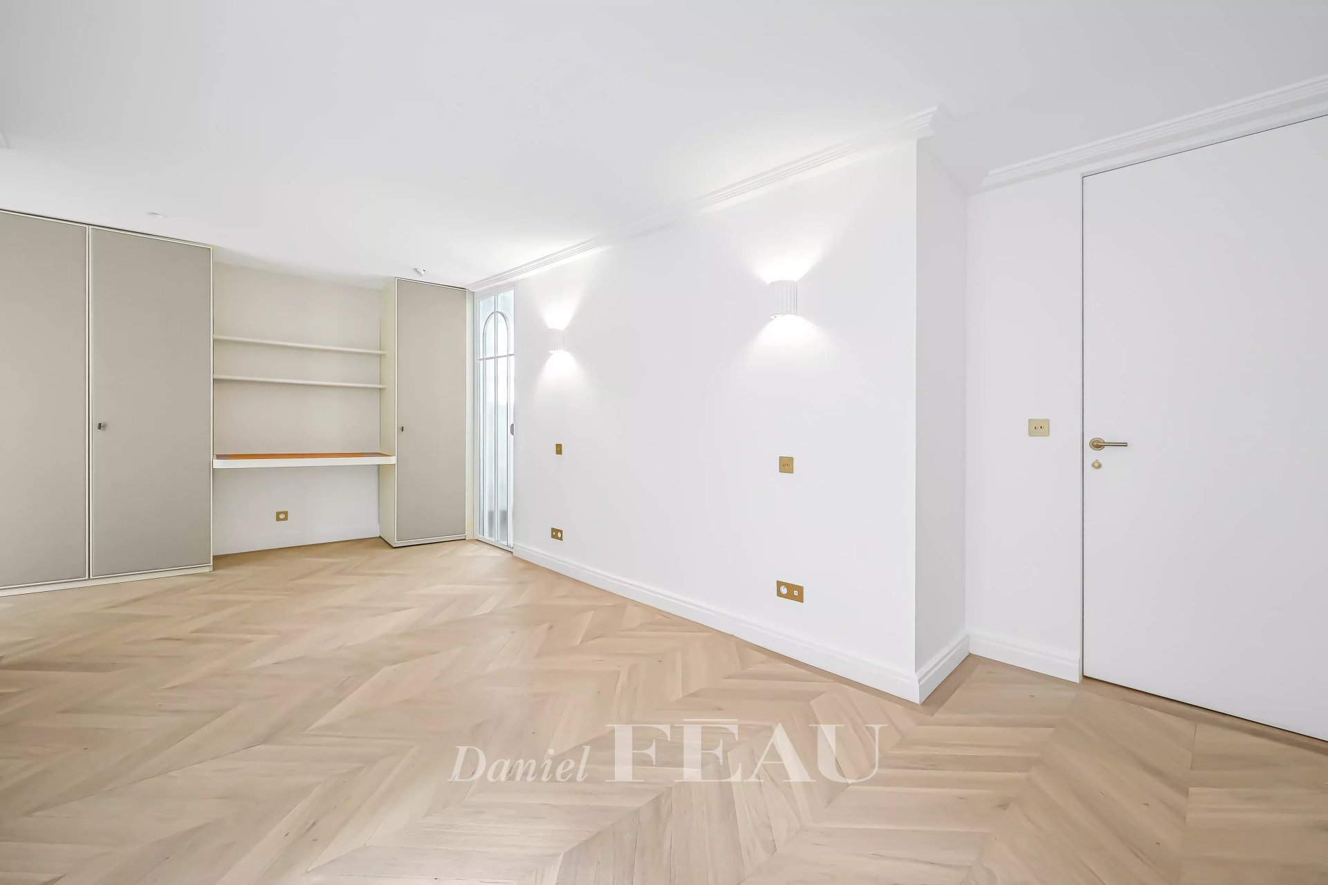 2 Bedroom Apartment/Flat's Image 11
