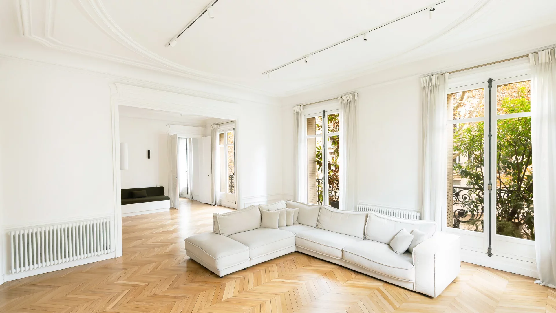 Paris 7e - BOURDONNAIS / CHAMP DE MARS