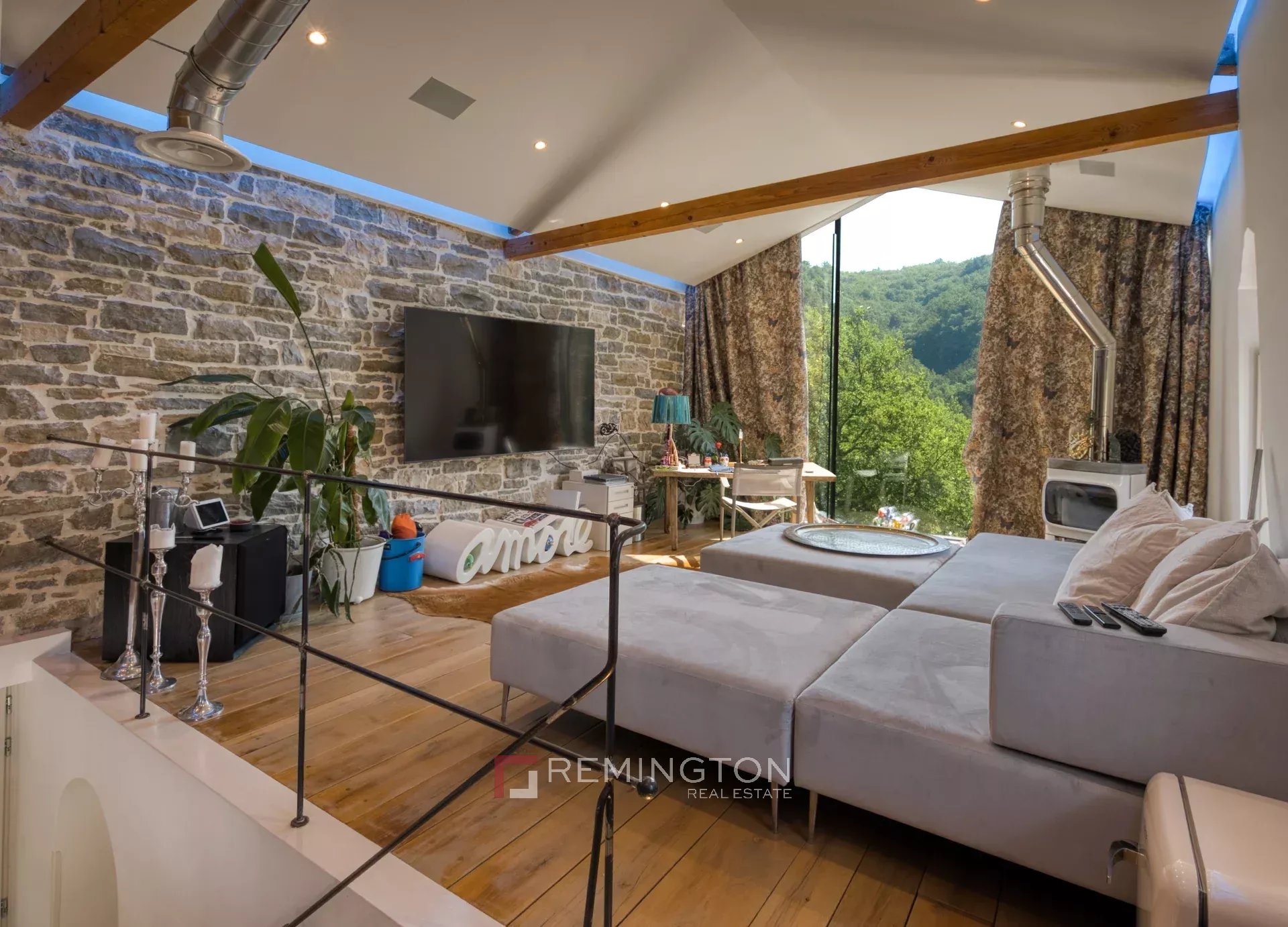 3 Bedroom Villa/Townhouse's Image 19