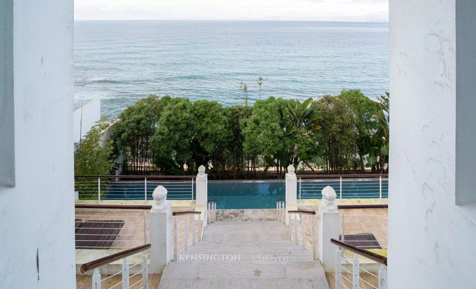 6 Bedroom Villa/Townhouse's Image 18