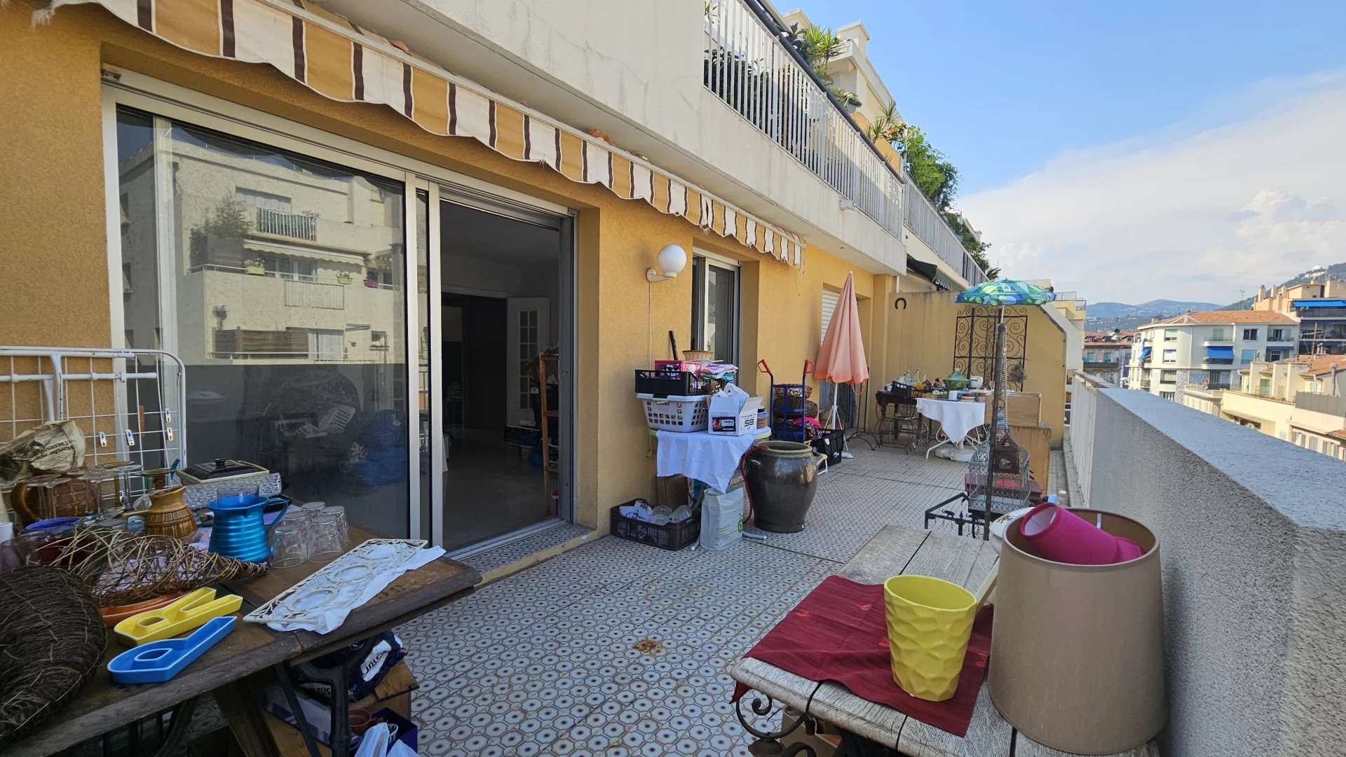 Le Port  - Appartement 3 pièces avec splendide Terrasse  à ciel ouvert
