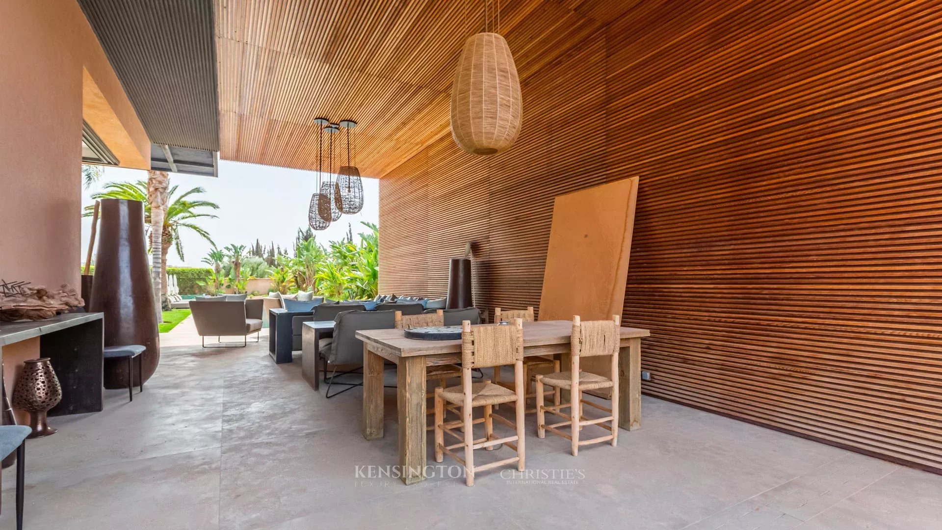 6 Bedroom Villa/Townhouse's Image 16