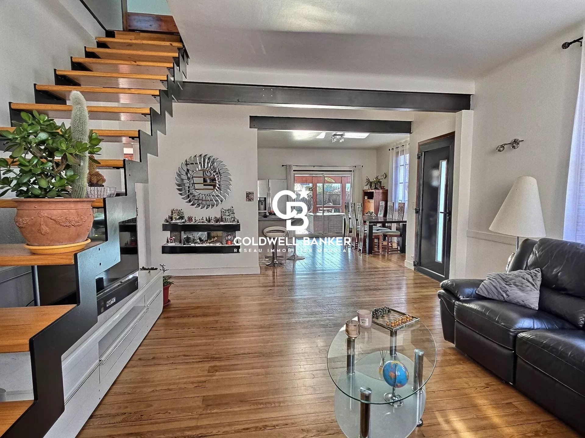 Agence immobilière de Silver Coast Int. Realty