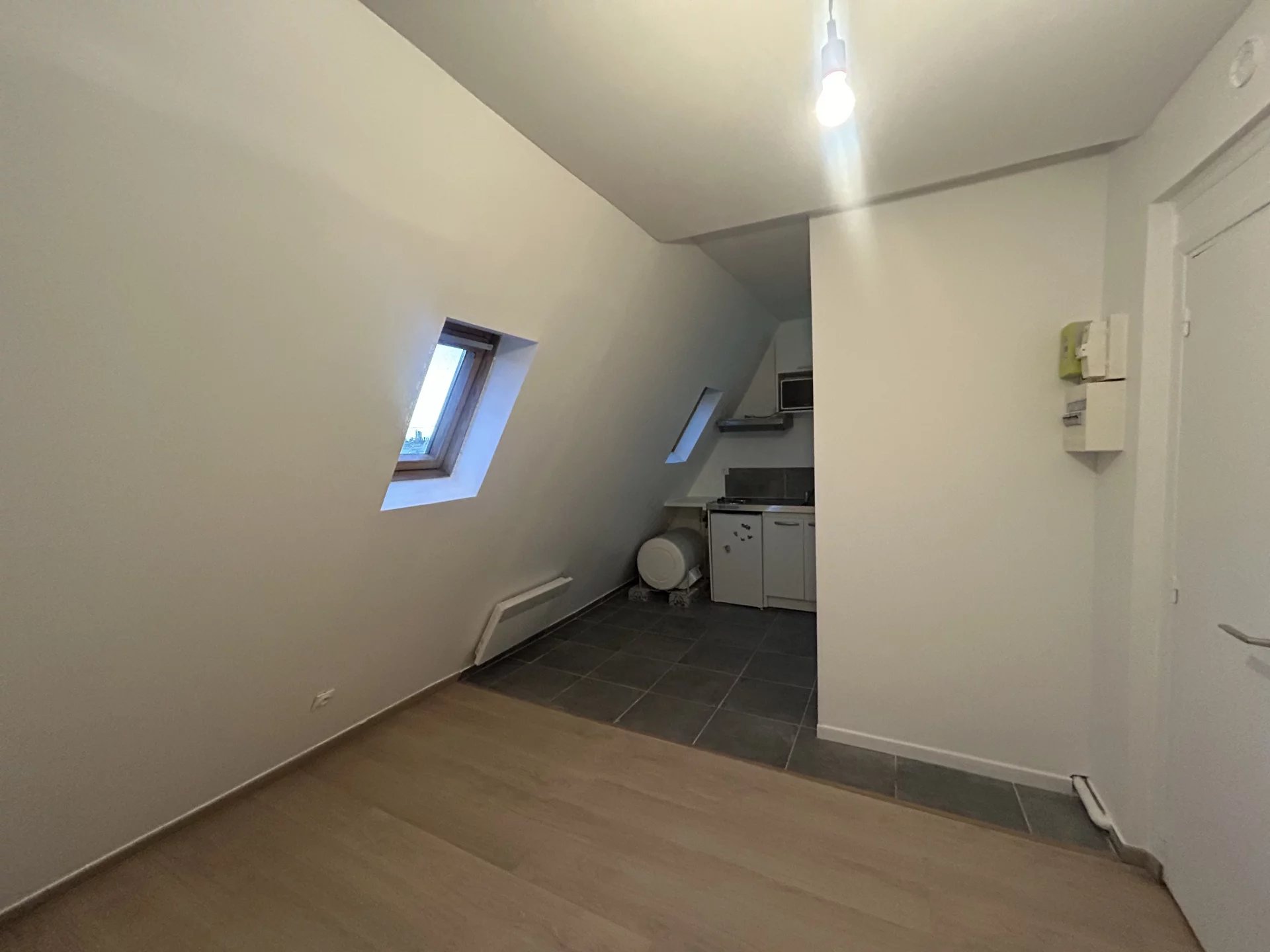 Appartement 1 pièce - Image Array