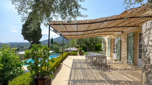 Family villa with panoramic views — photo 2