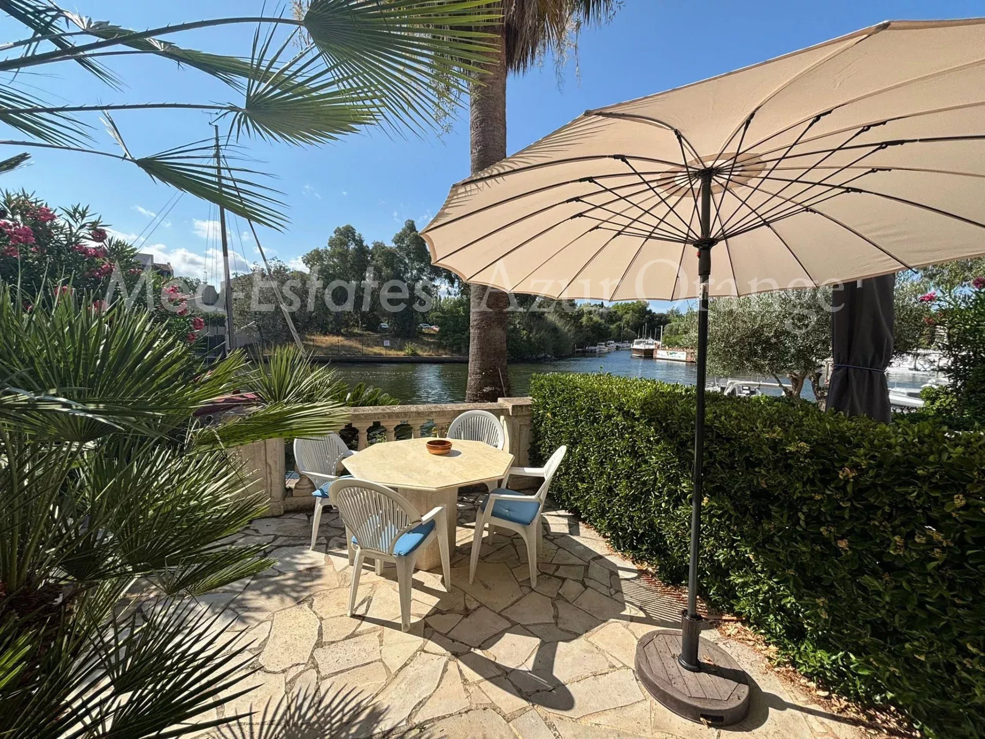 Agence immobilière de Med-Estates Saint Tropez