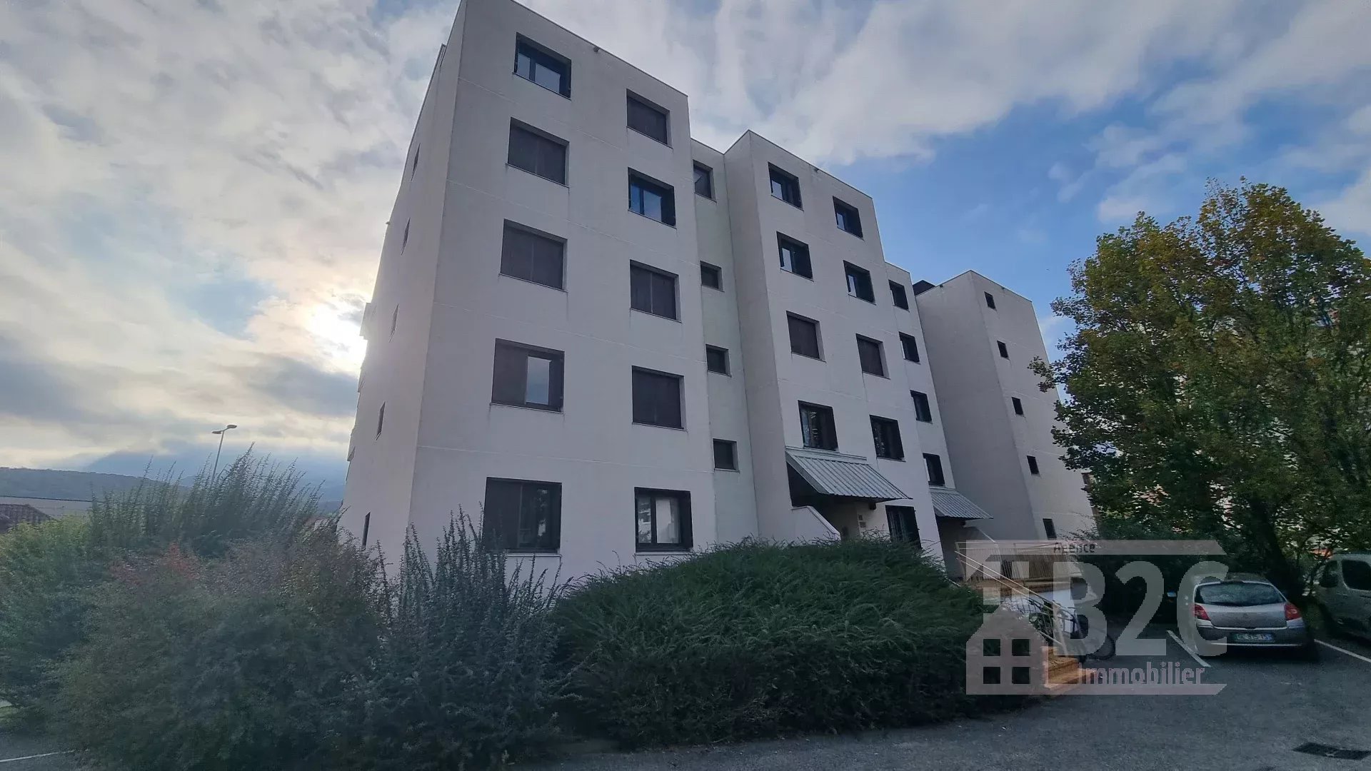 Agence immobilière de 