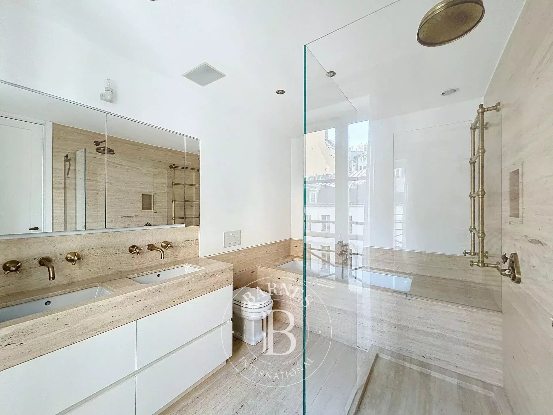 Daire Paris 8ème - picture 10