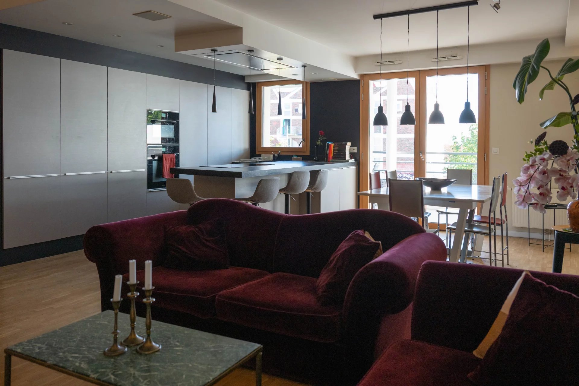 Croix de Chavaux – Superbe appartement familial de 123 m² avec terrasse
