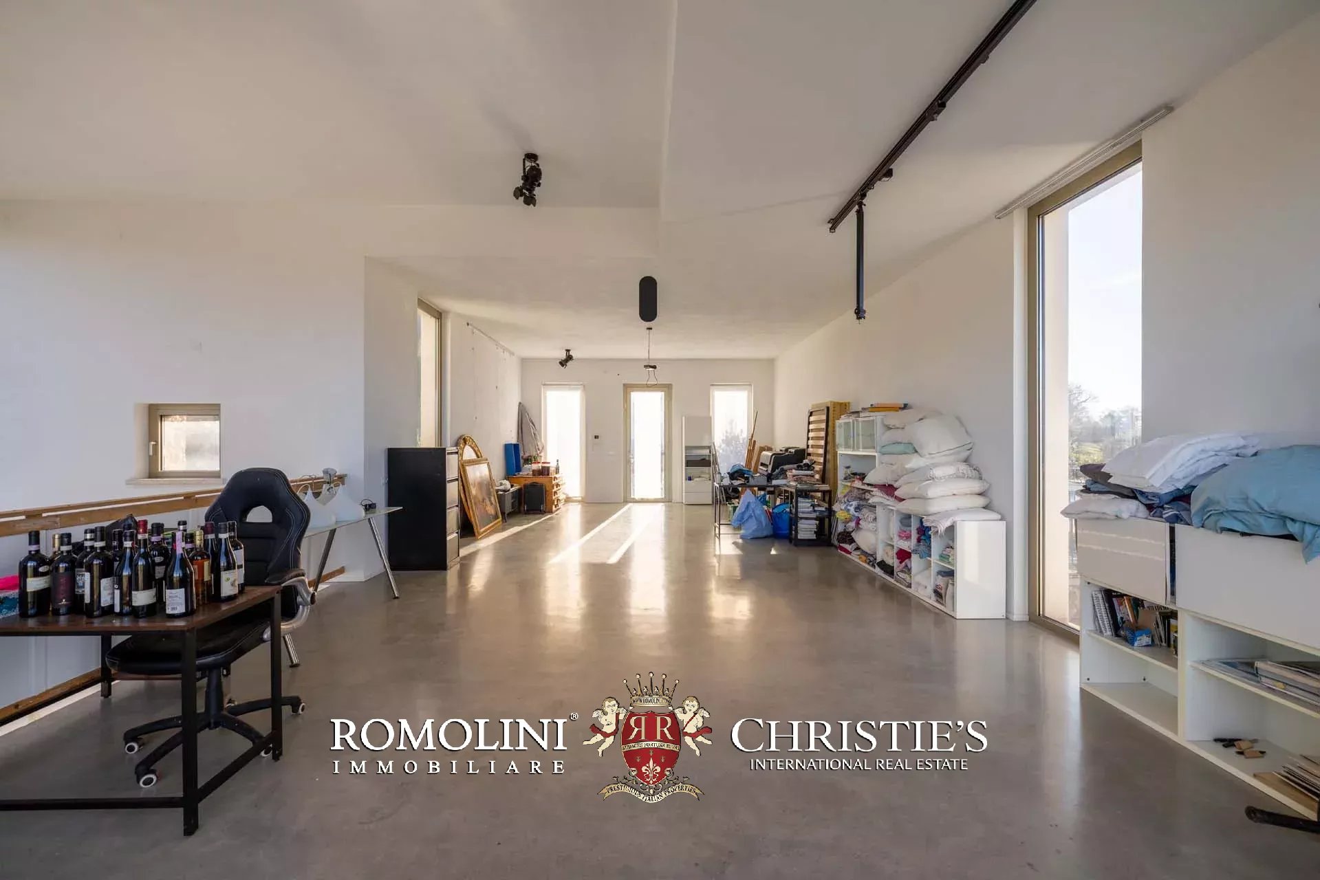 4 Bedroom Villa/Townhouse's Image 67