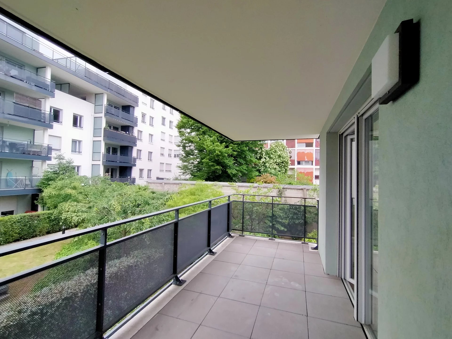 85867623 Location Lyon 9ème