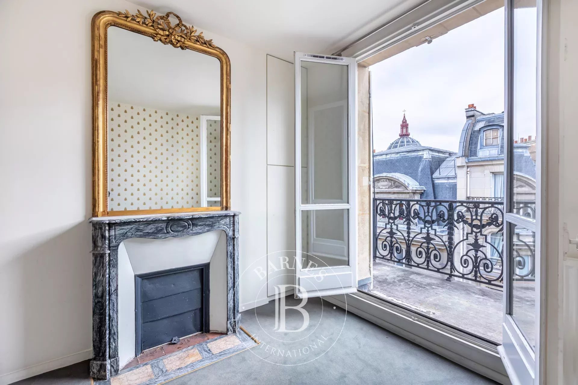 Daire Paris 8ème - picture 11