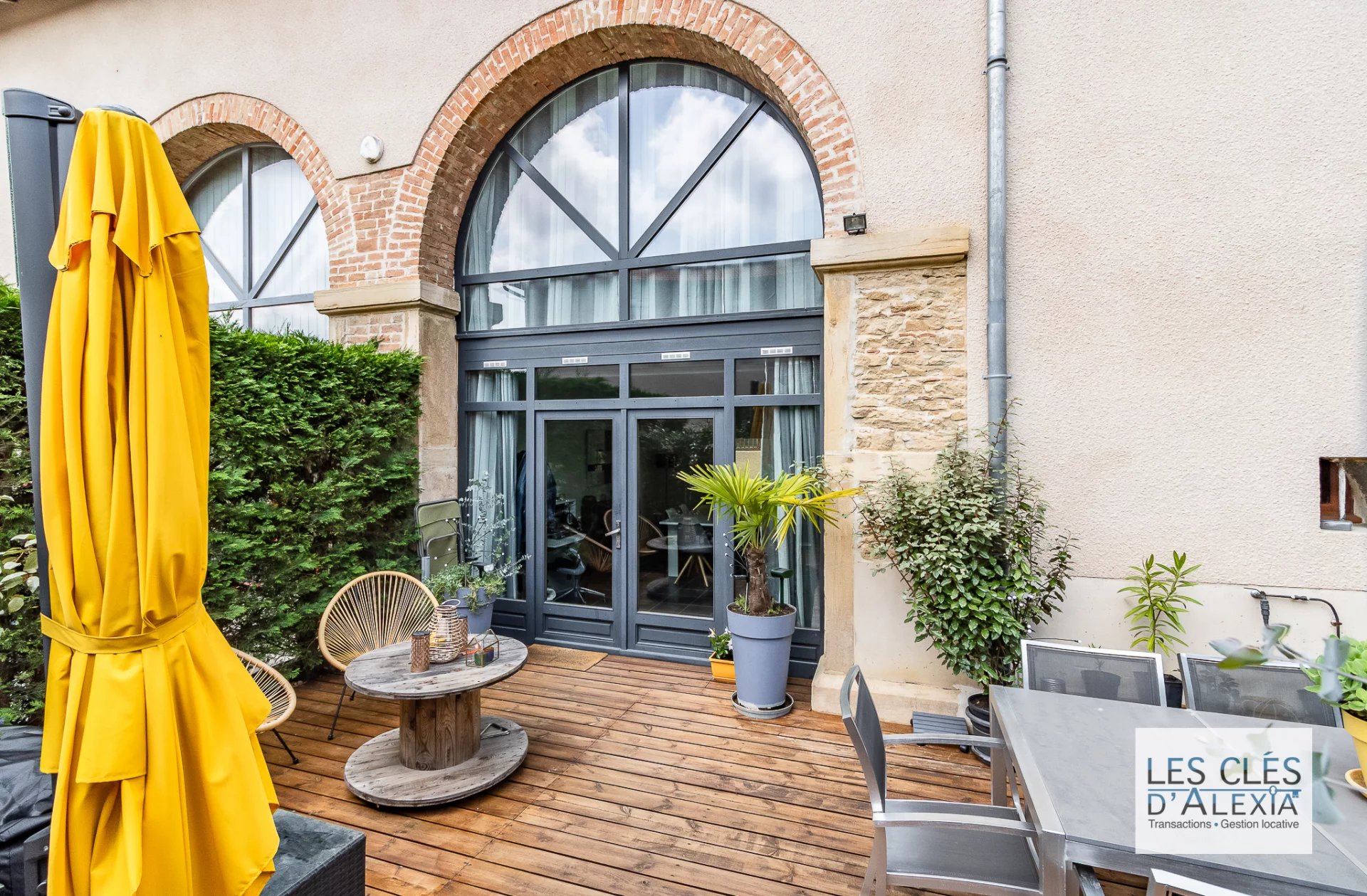 Agence immobilière de 