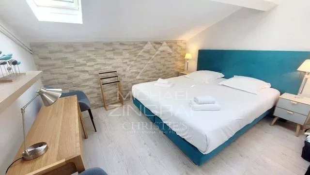 2 Bedroom Apartment/Flat's Image 4