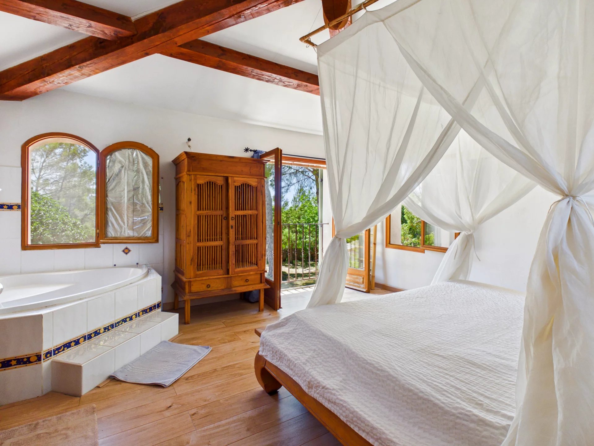 Villa with pool in a peaceful setting - Fayence