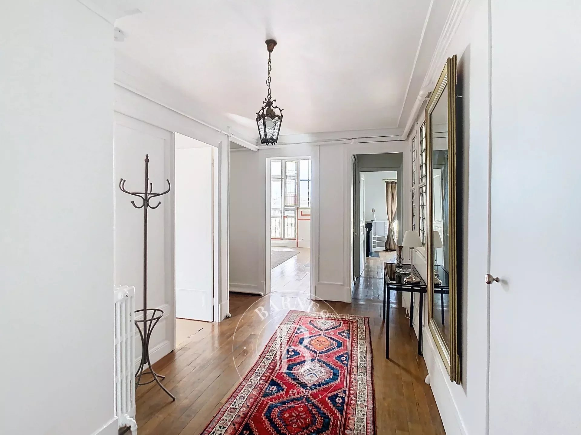 Daire Paris 8ème - picture 13