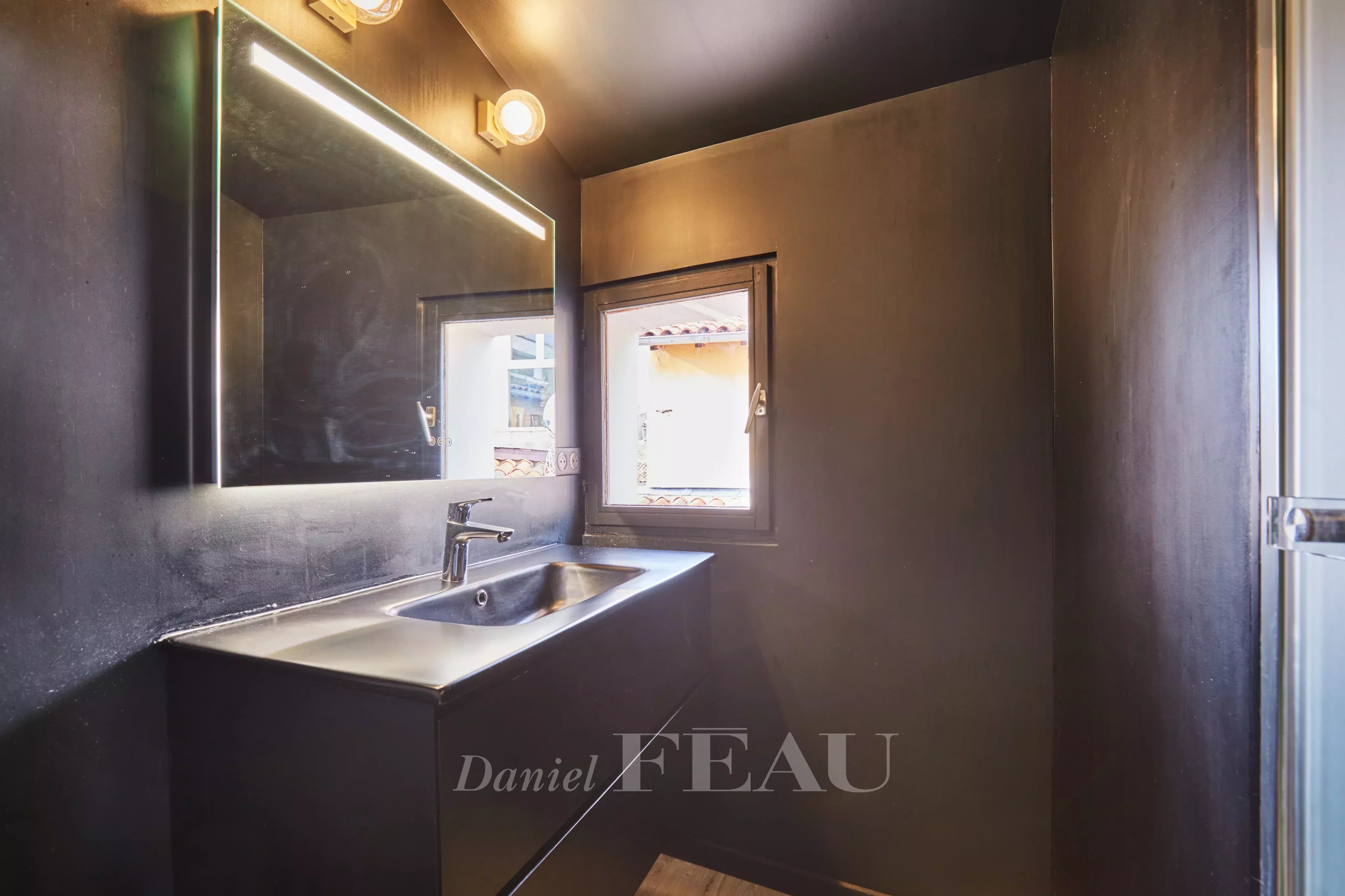 Sale Apartment Aix-en-Provence