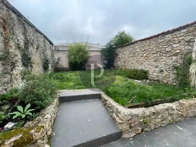 location-maison-4-pieces-verrieres-le-buisson-83876641