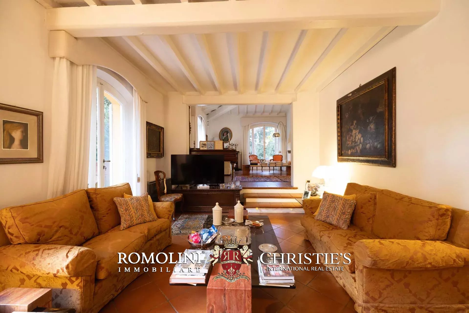 4 Bedroom Villa/Townhouse's Image 22
