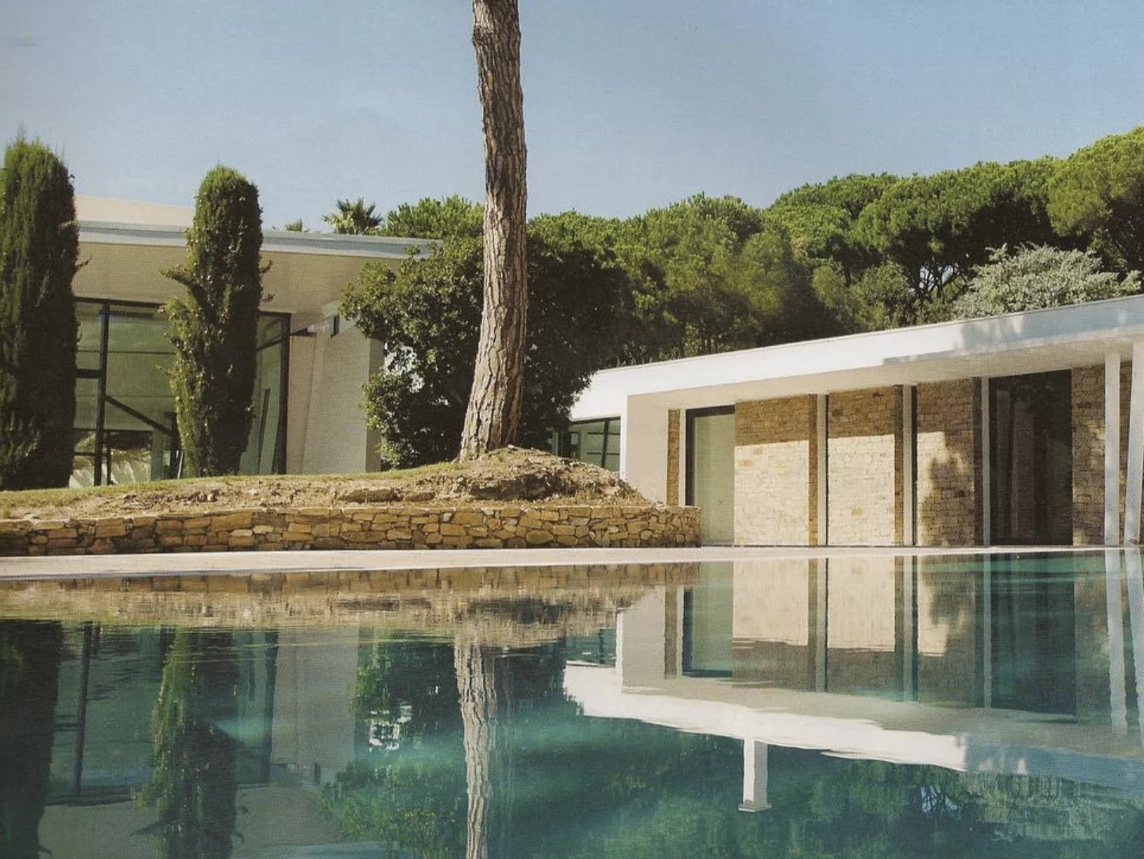 Saint Tropez - Splendid property comprising two contemporary villas