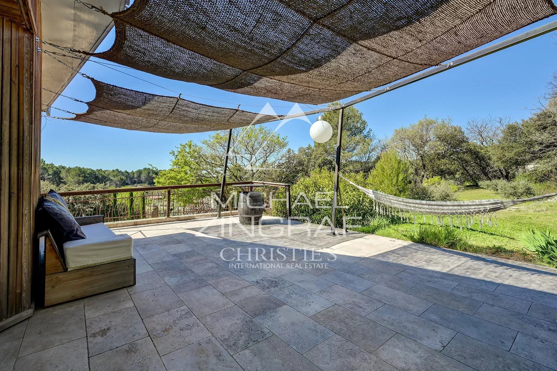 4 Bedroom Villa/Townhouse's Image 5