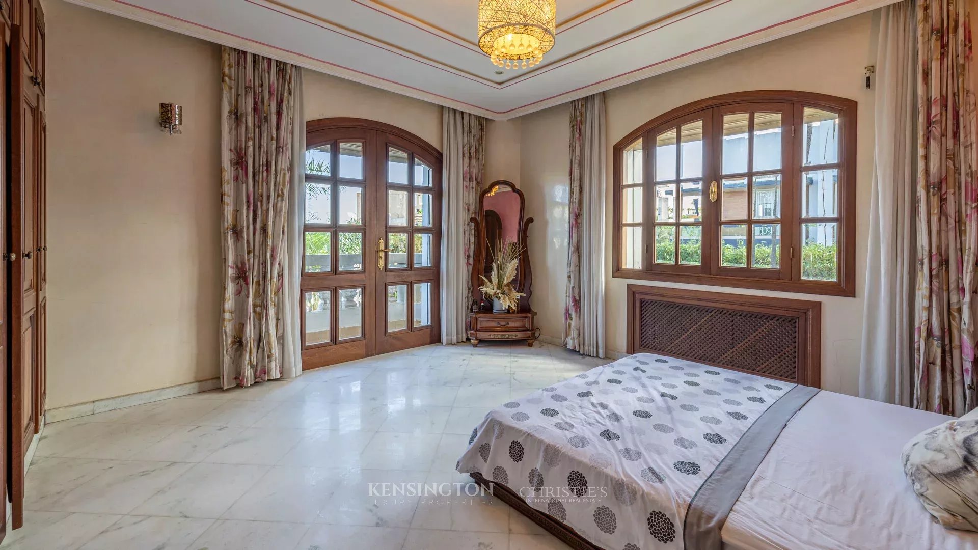4 Bedroom Villa/Townhouse's Image 16